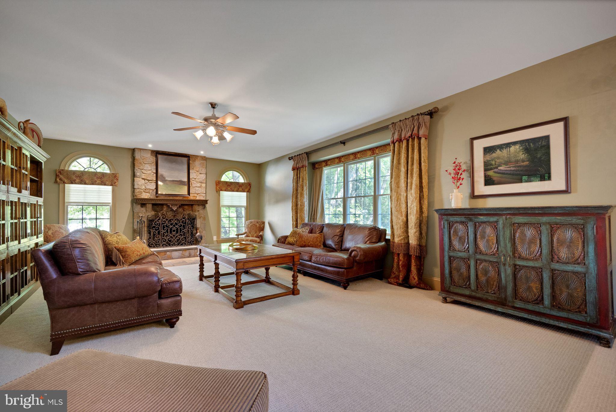 WESTTOWN CHASE - Residential