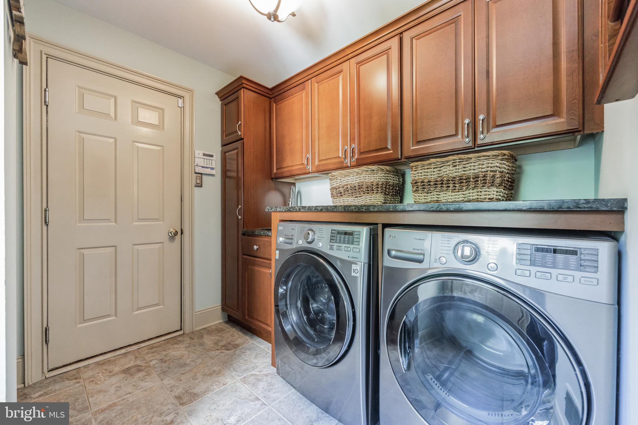 WESTTOWN CHASE - Residential