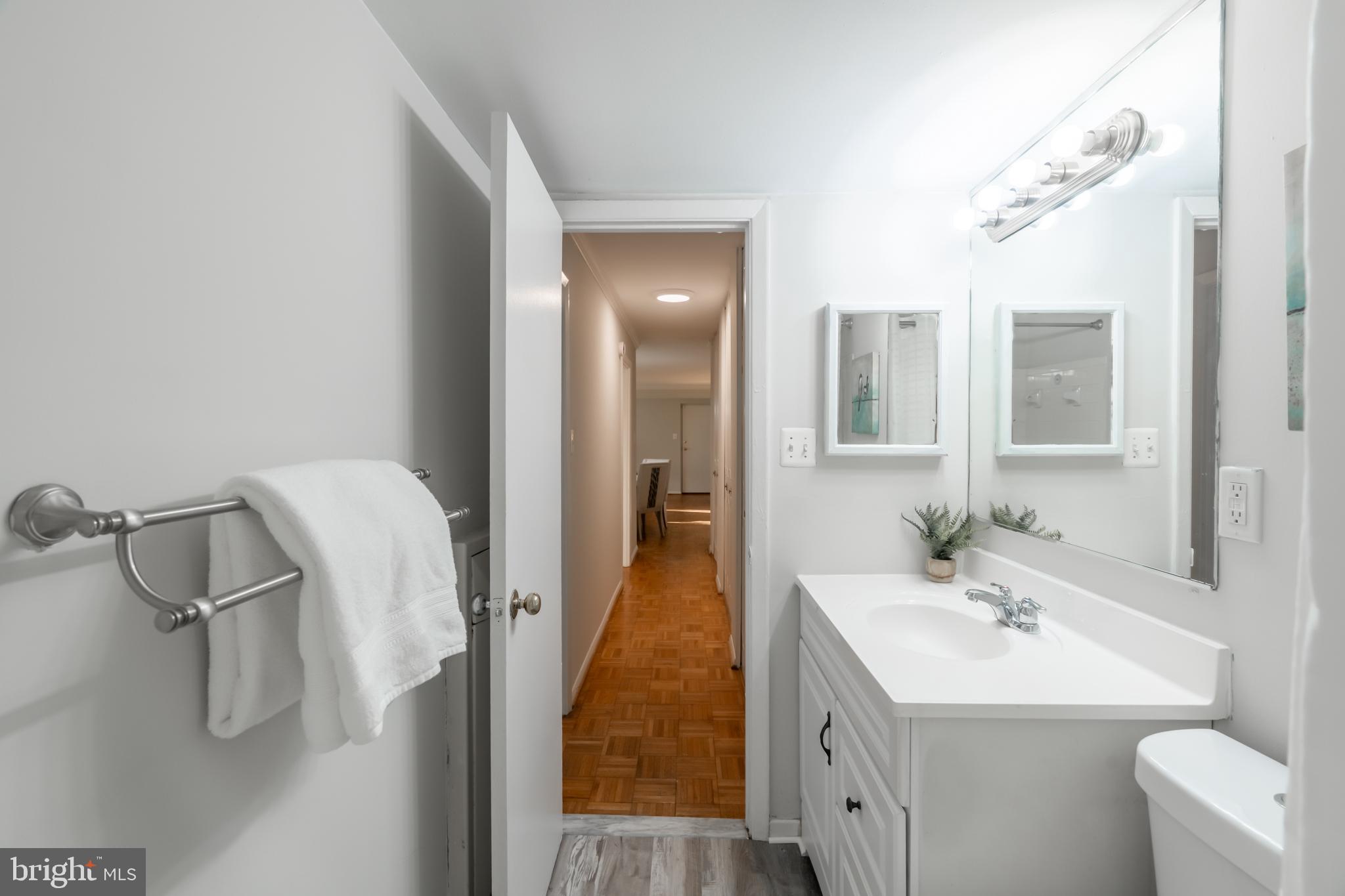 HOMELAND SOUTHWAY - Residential