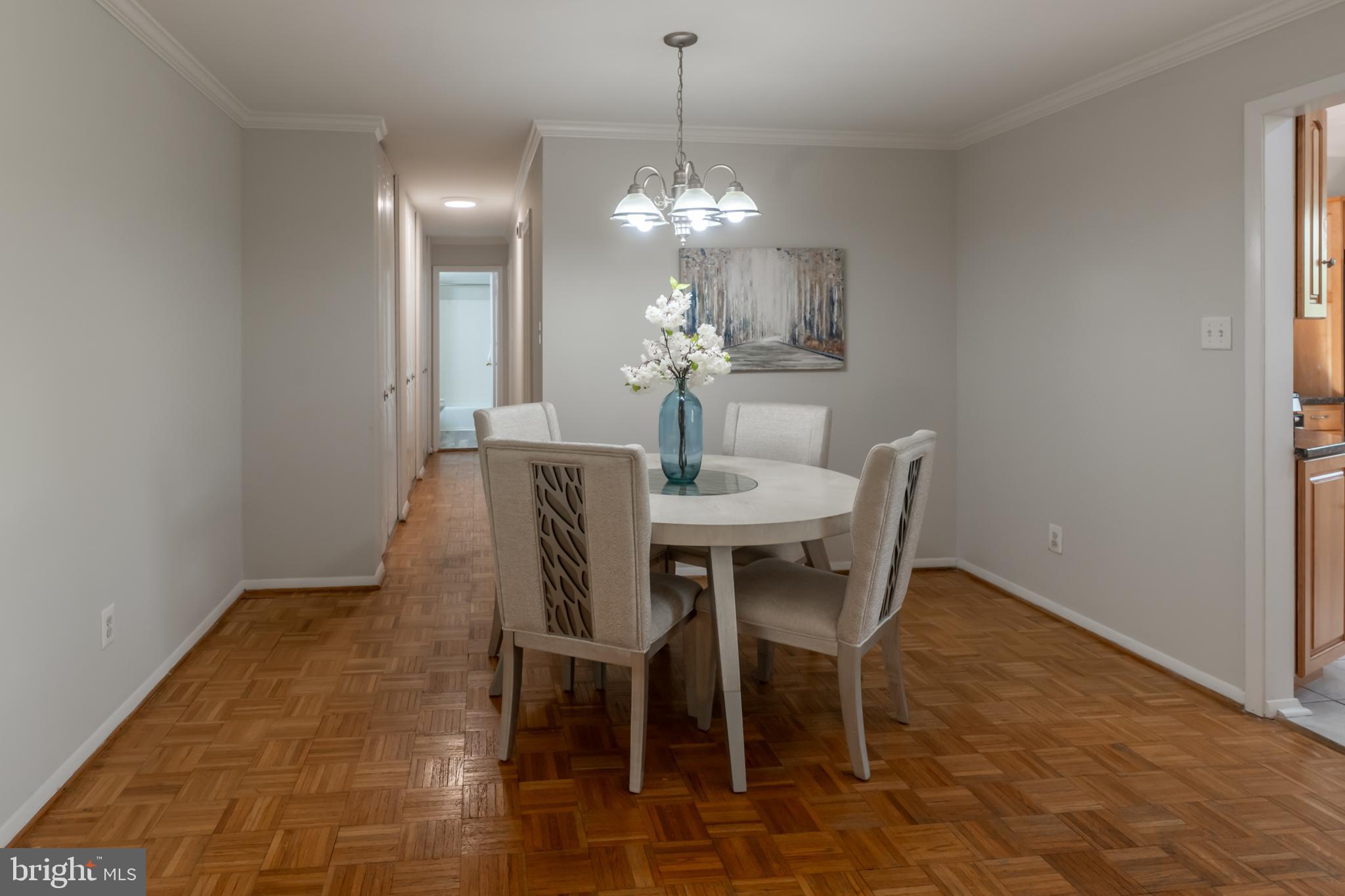 HOMELAND SOUTHWAY - Residential