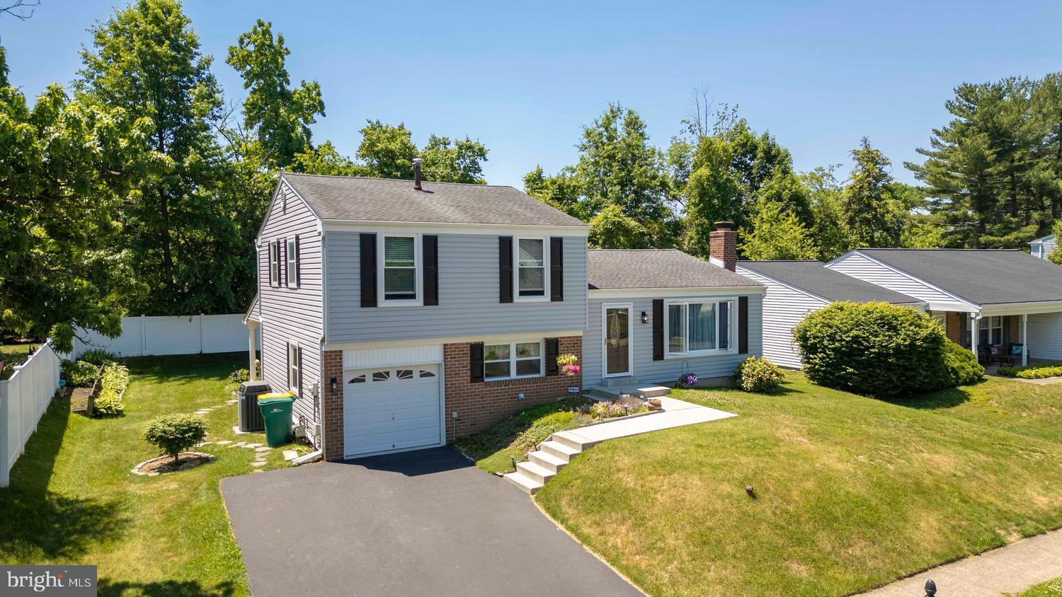 NESHAMINY VALLEY - Residential