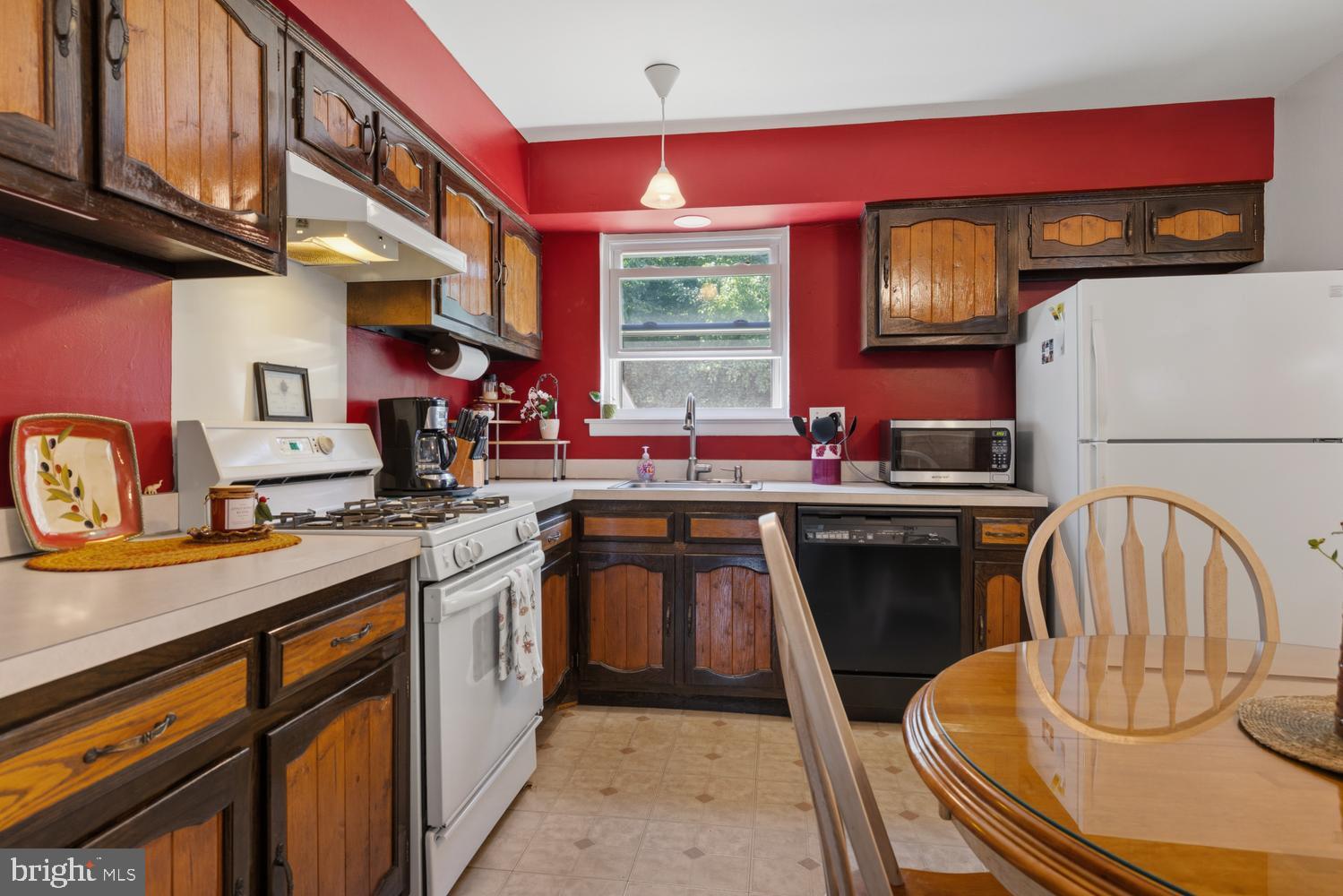 NESHAMINY VALLEY - Residential