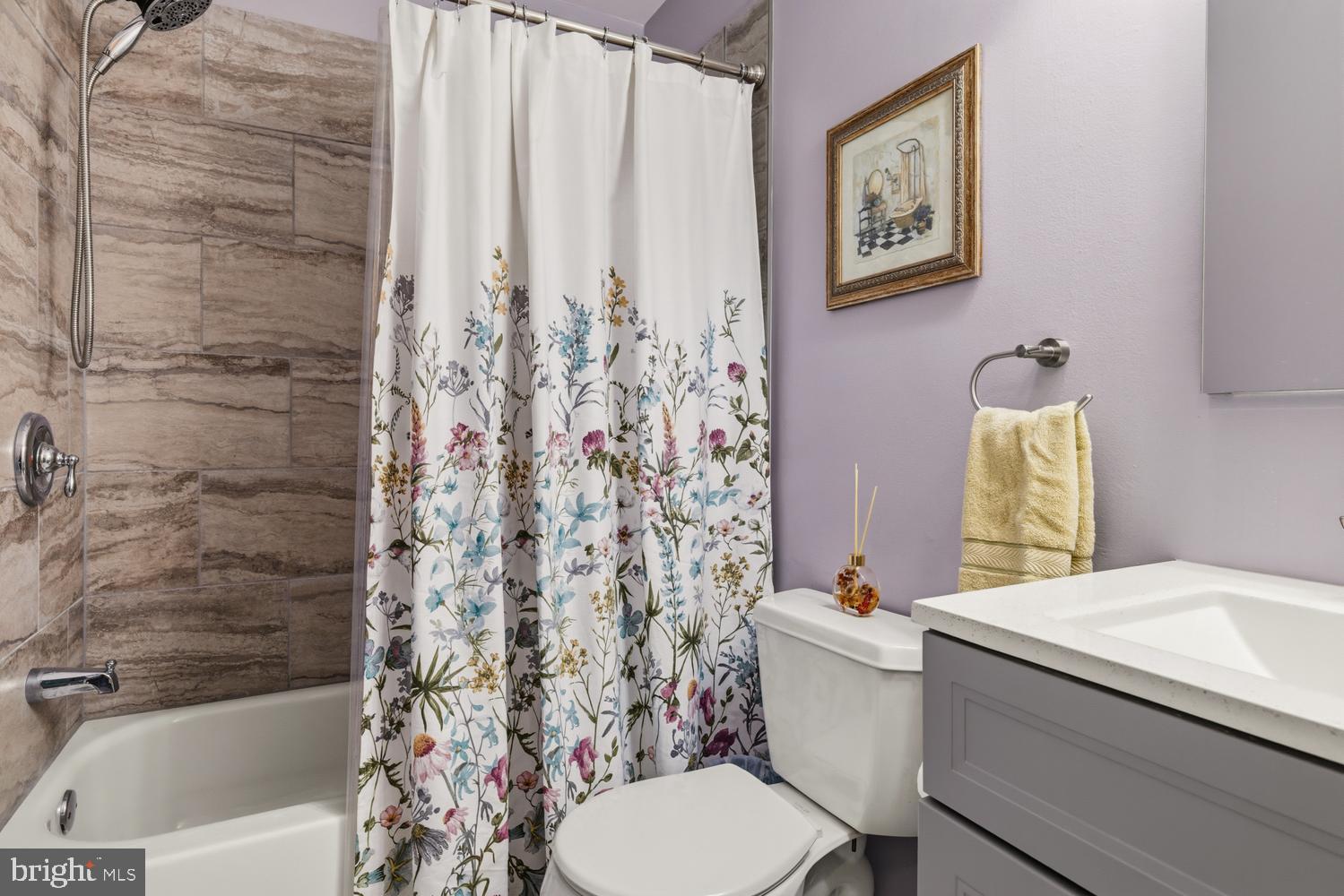 NESHAMINY VALLEY - Residential