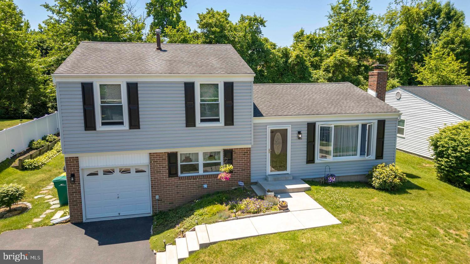 NESHAMINY VALLEY - Residential