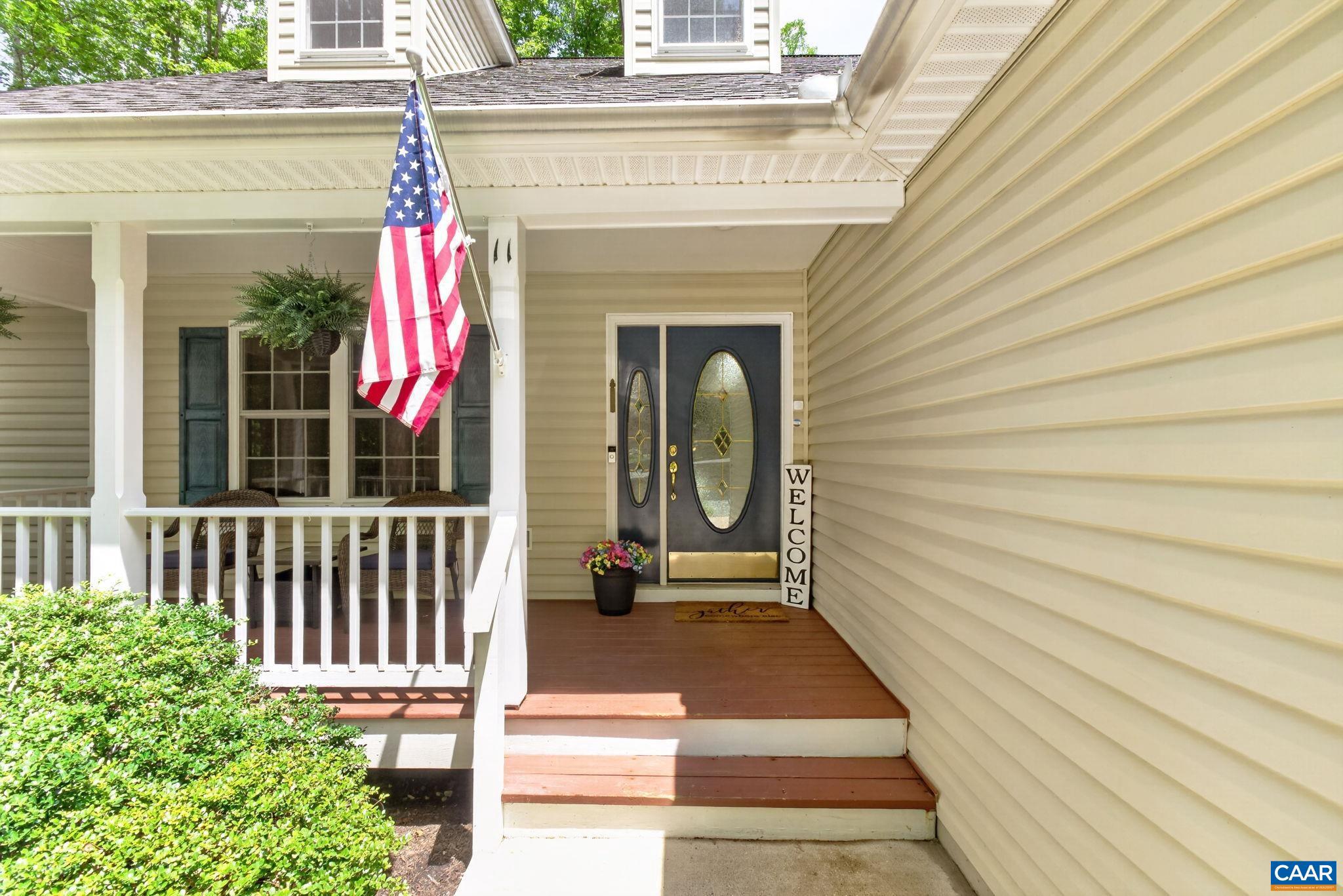 LAKE MONTICELLO - Residential