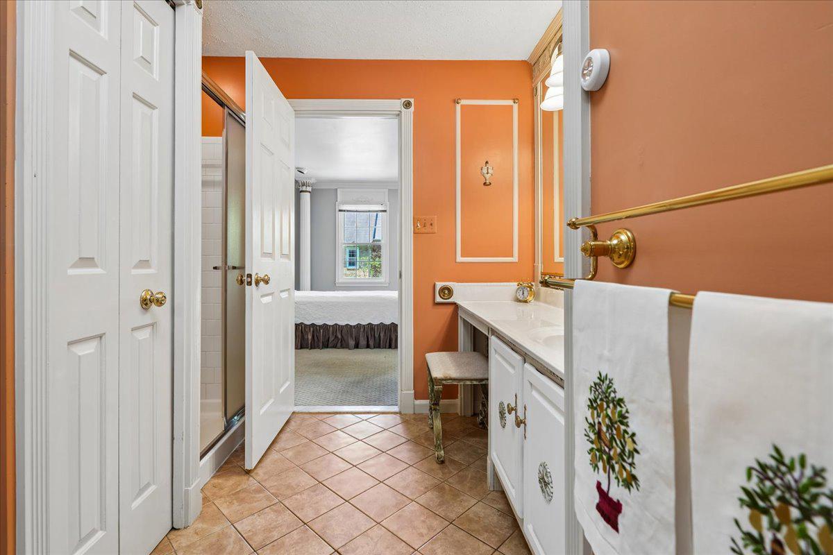 WILDWOOD HILLS - Residential