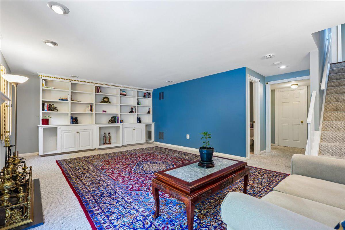 WILDWOOD HILLS - Residential
