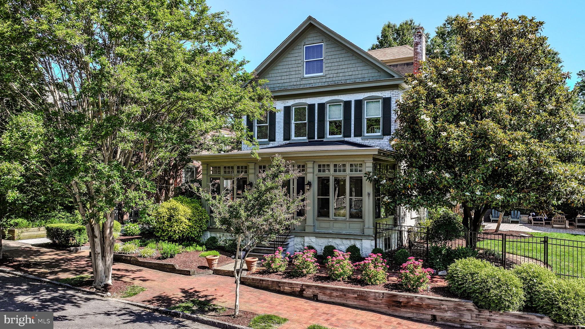 HIGHLANDS - Residential
