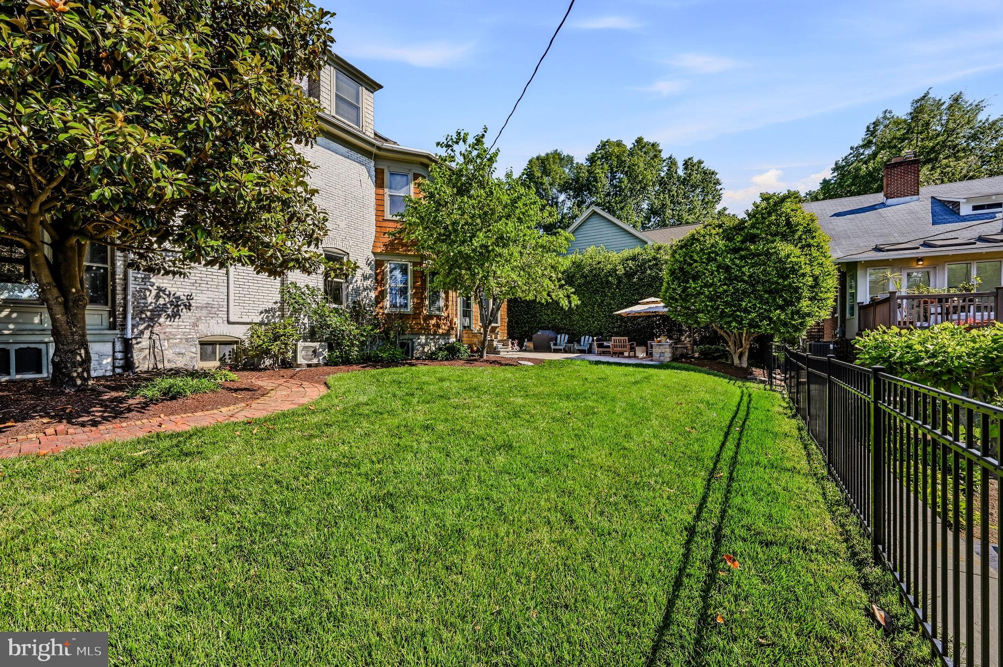 HIGHLANDS - Residential