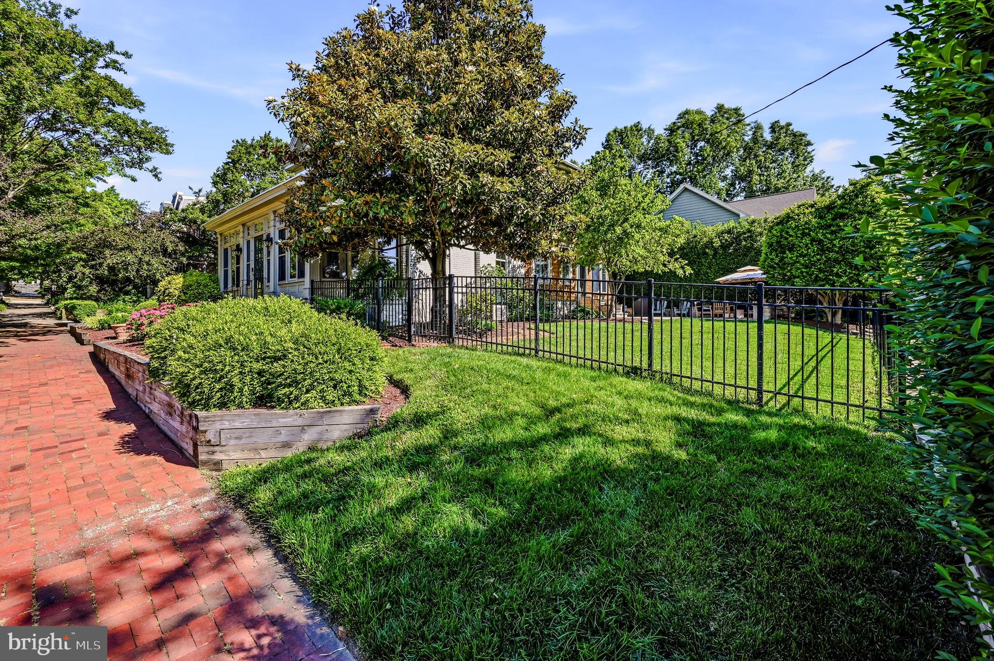 HIGHLANDS - Residential