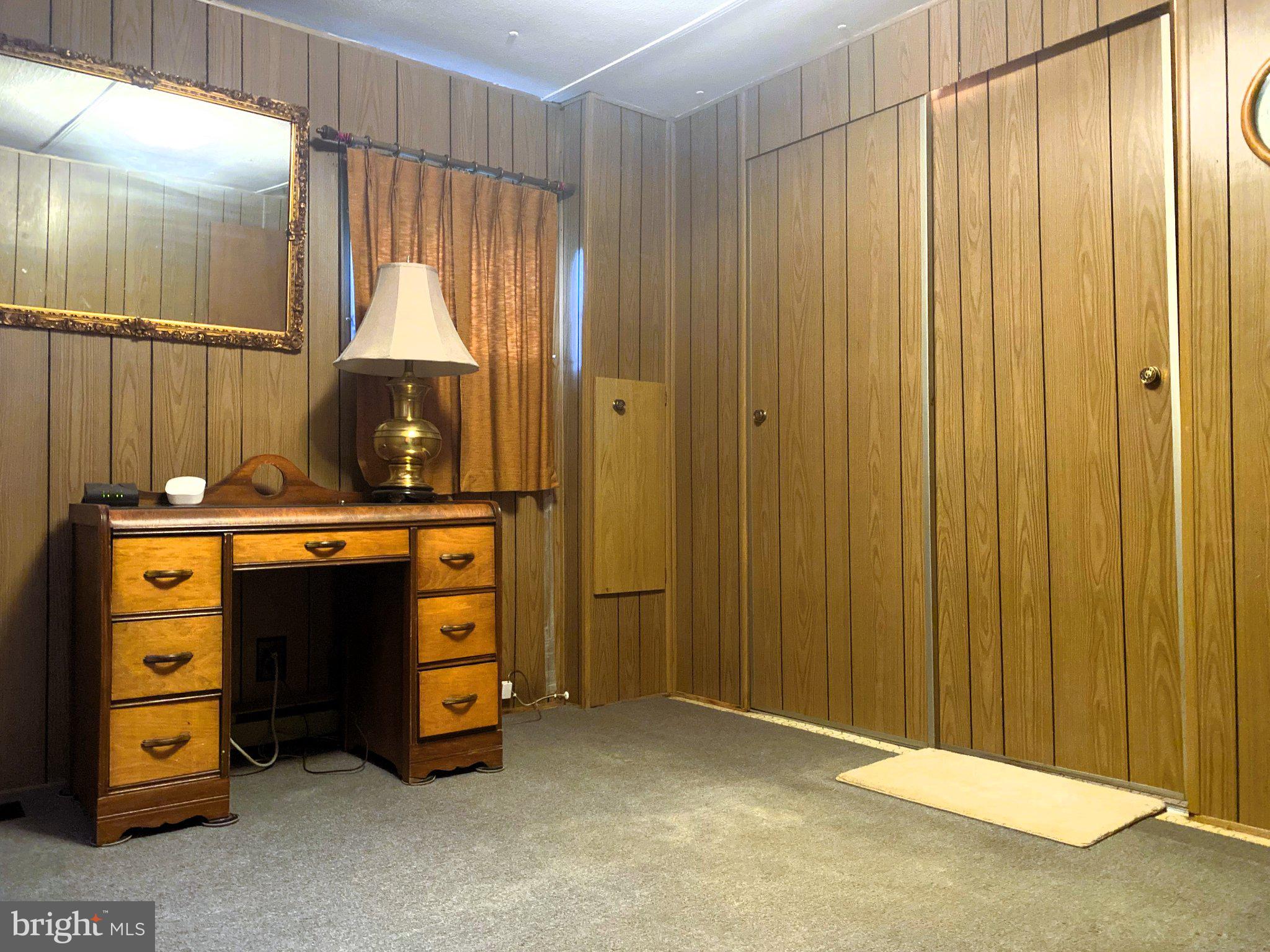 AMCELLE ACRES - Residential