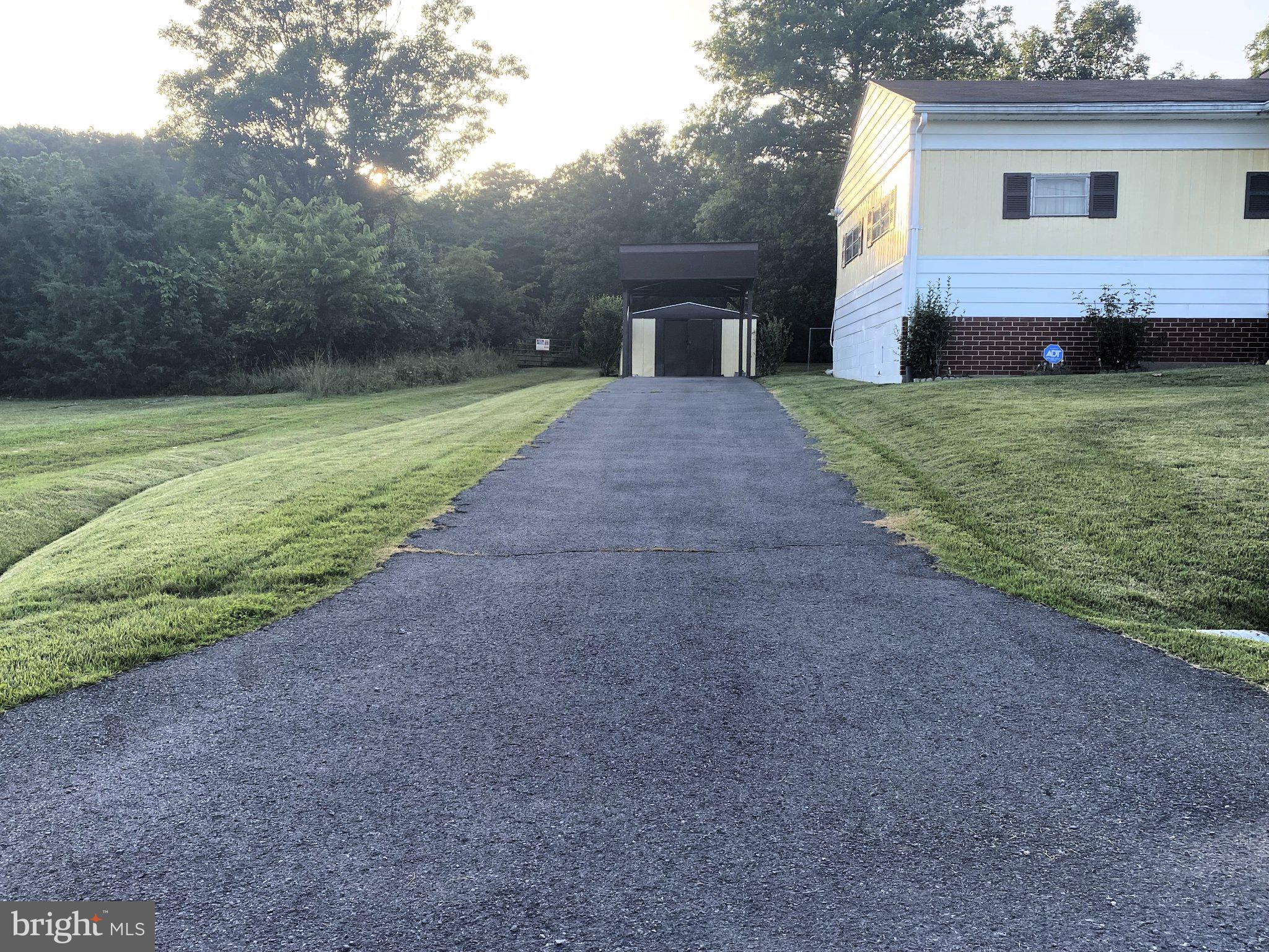 AMCELLE ACRES - Residential