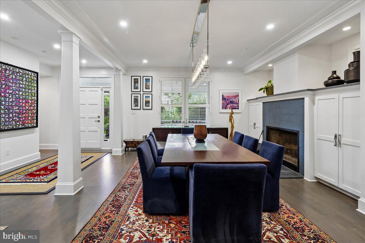 CHEVY CHASE VILLAGE - Residential