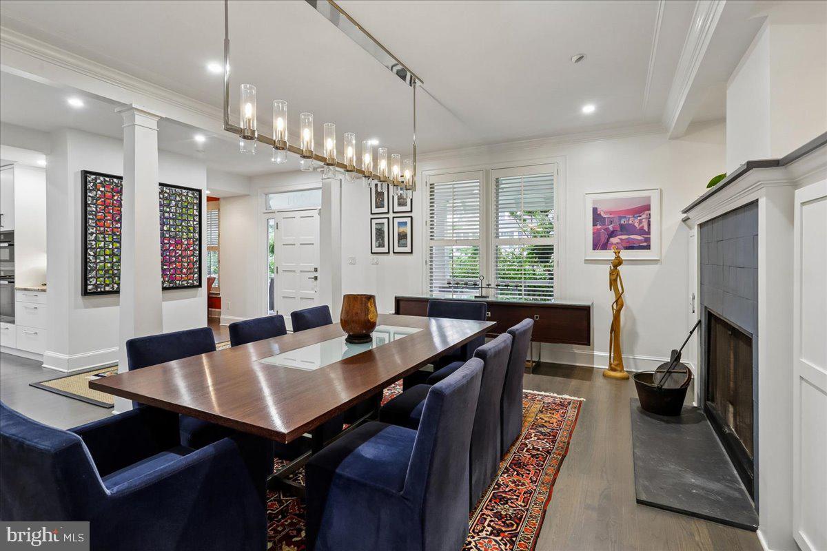 CHEVY CHASE VILLAGE - Residential