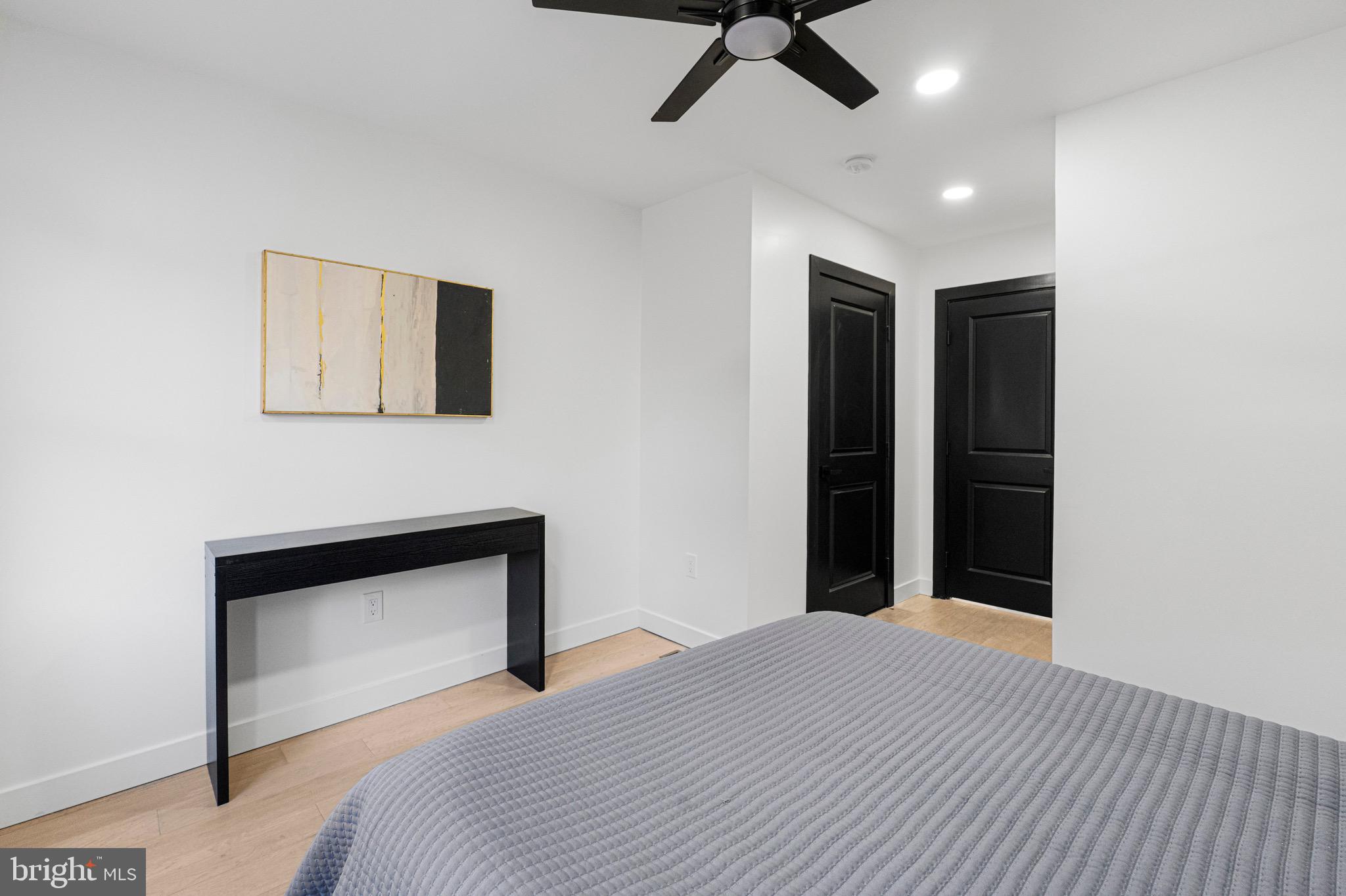 BROADWAY EAST - Residential
