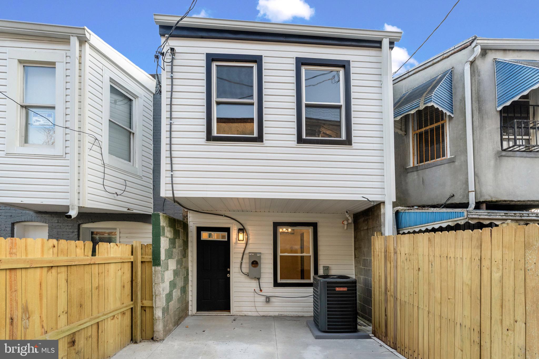 BROADWAY EAST - Residential