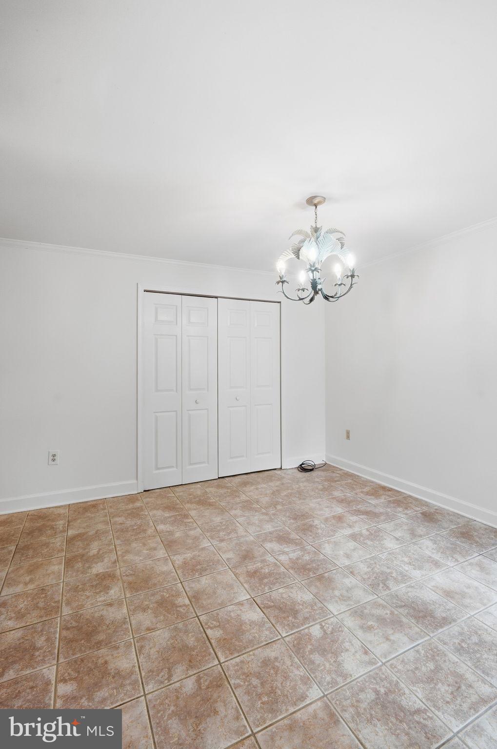 CHESAPEAKE LANDING - Residential