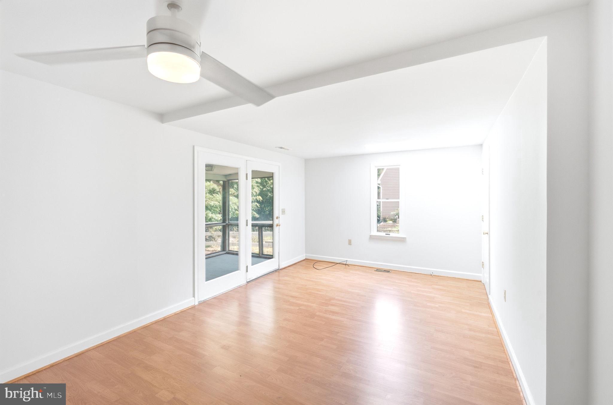 CHESAPEAKE LANDING - Residential
