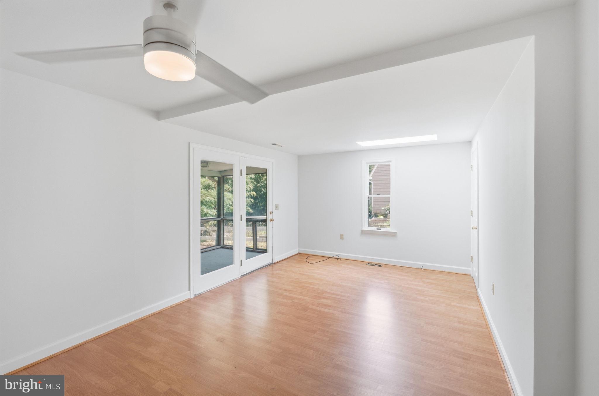 CHESAPEAKE LANDING - Residential