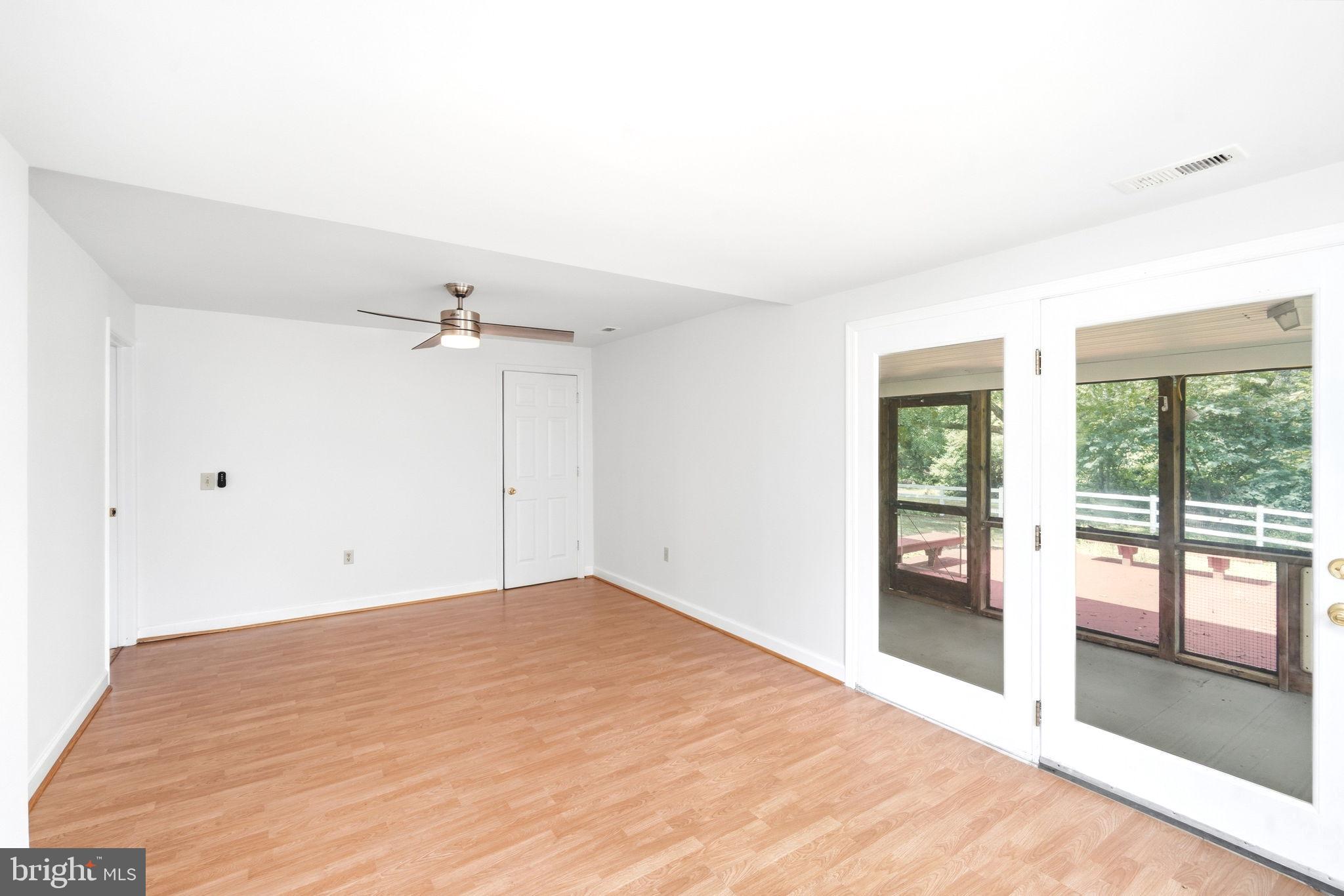 CHESAPEAKE LANDING - Residential