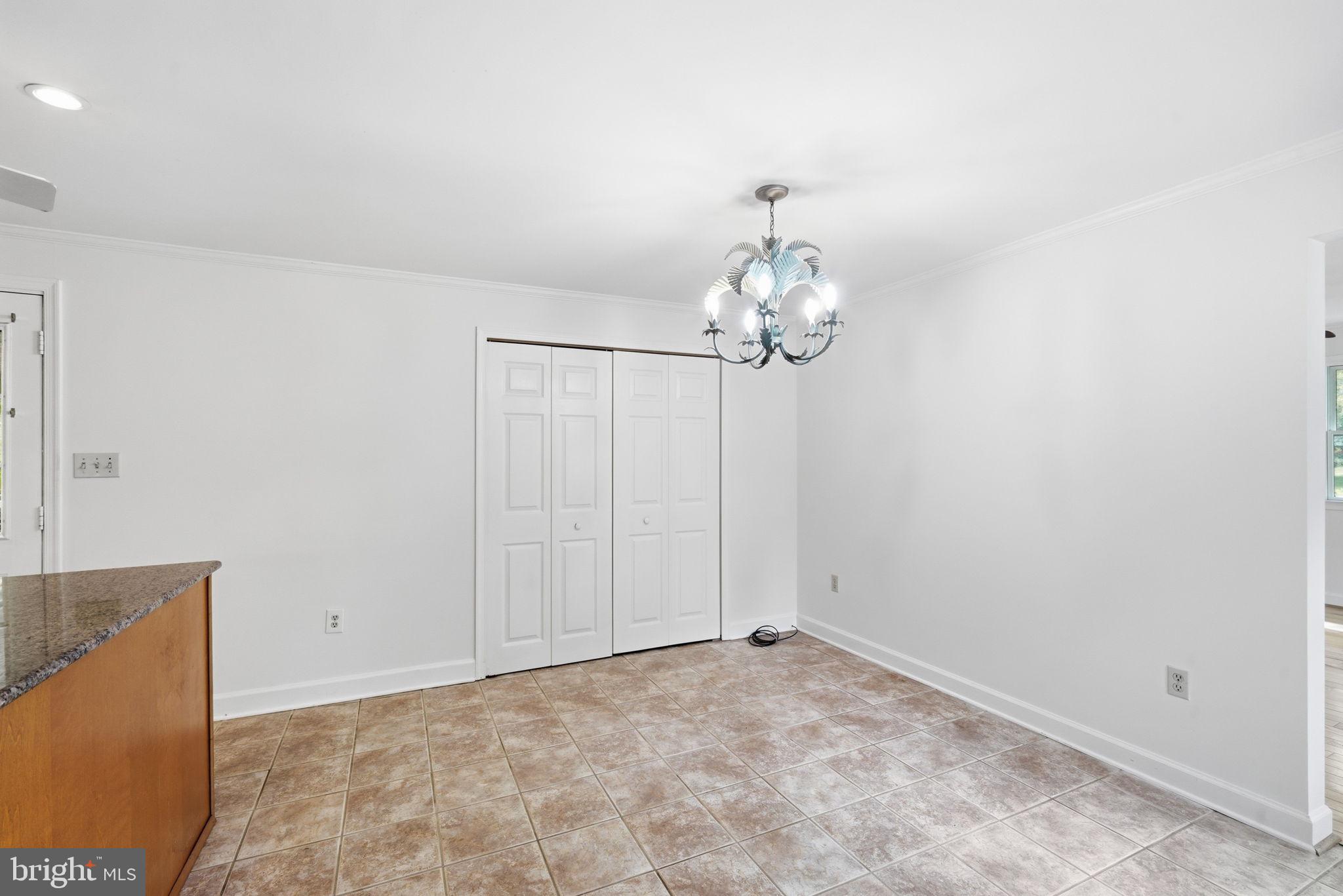 CHESAPEAKE LANDING - Residential