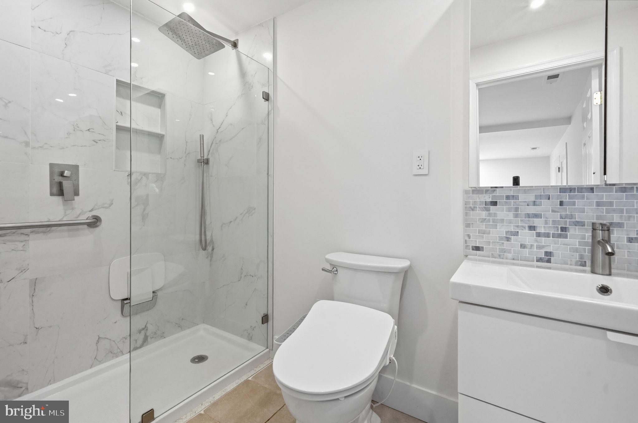 CHESAPEAKE LANDING - Residential