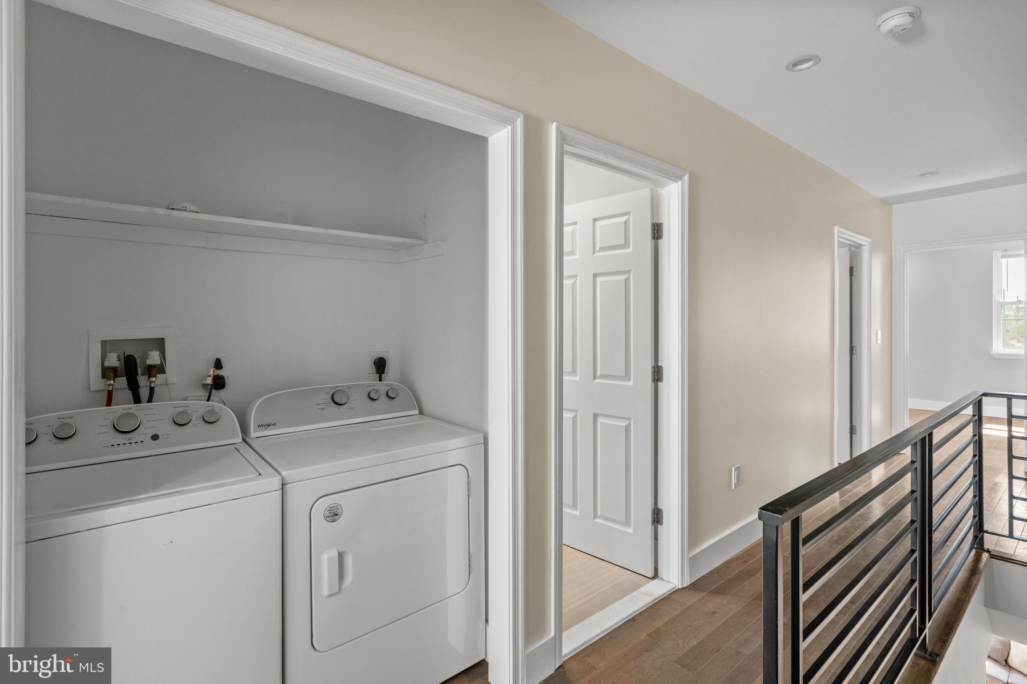 POINT BREEZE - Residential