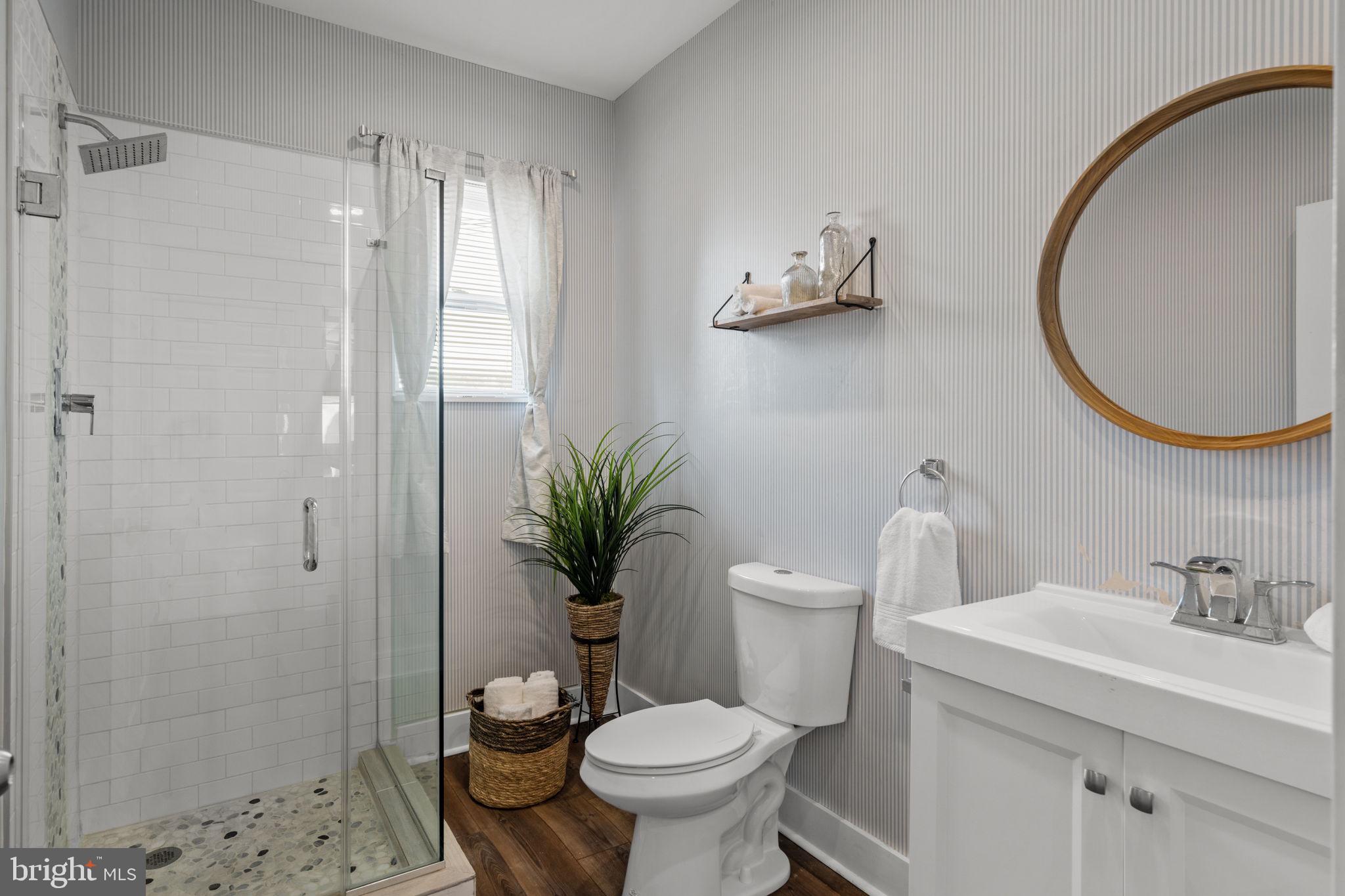 POINT BREEZE - Residential