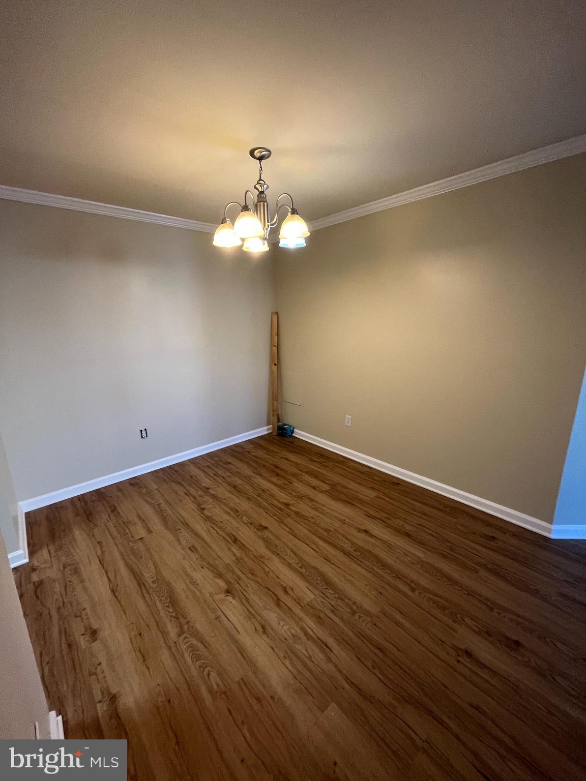 STRATFORD CONDO BULL RUN - Residential Lease