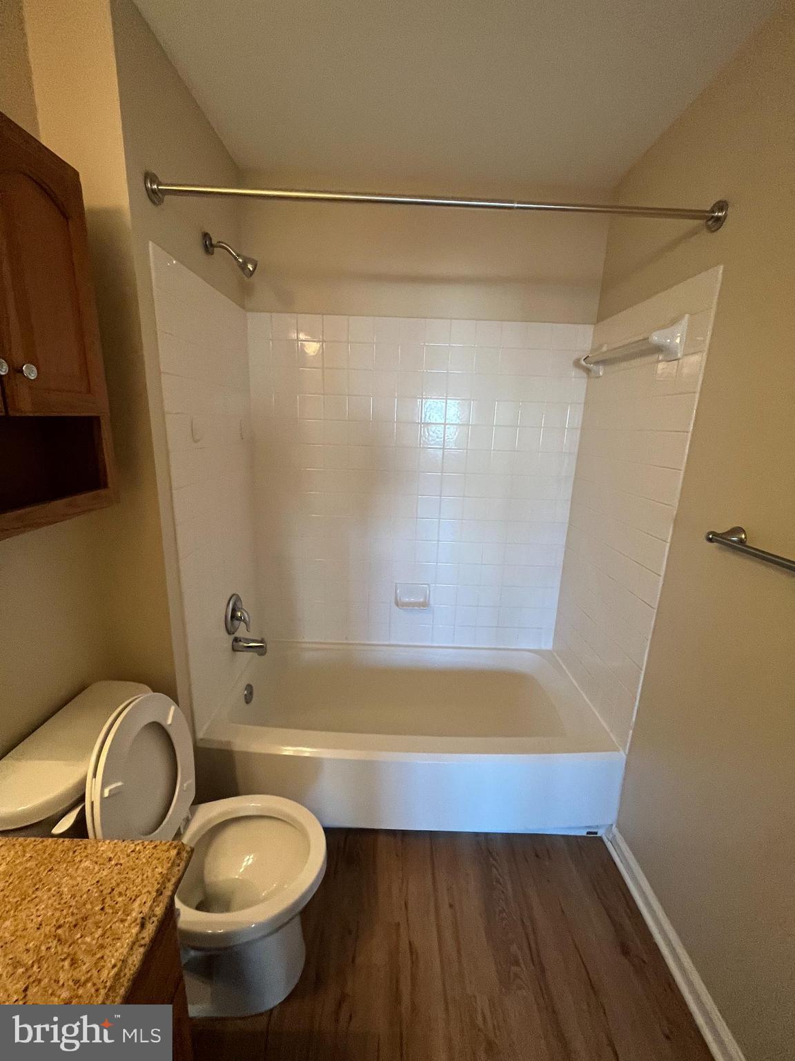 STRATFORD CONDO BULL RUN - Residential Lease