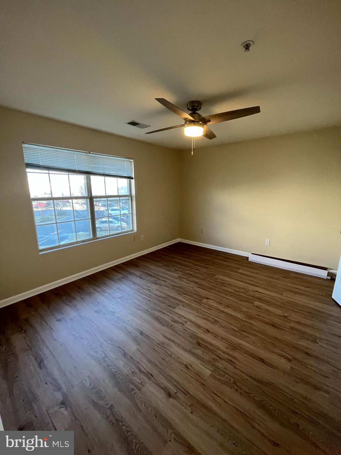 STRATFORD CONDO BULL RUN - Residential Lease