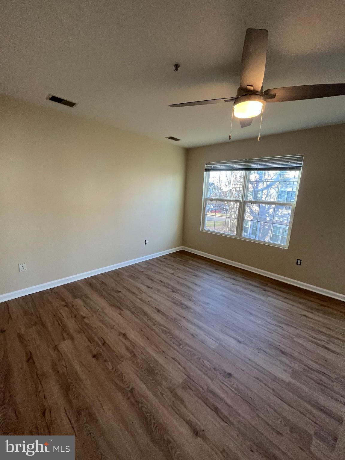 STRATFORD CONDO BULL RUN - Residential Lease