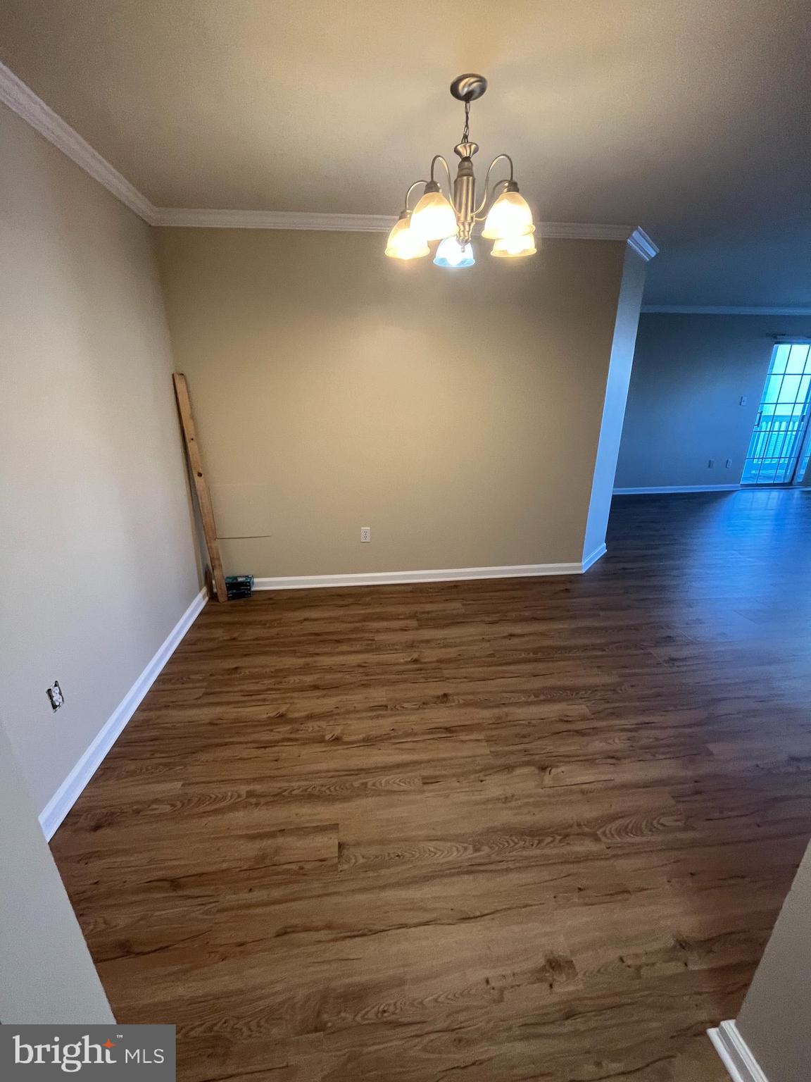 STRATFORD CONDO BULL RUN - Residential Lease