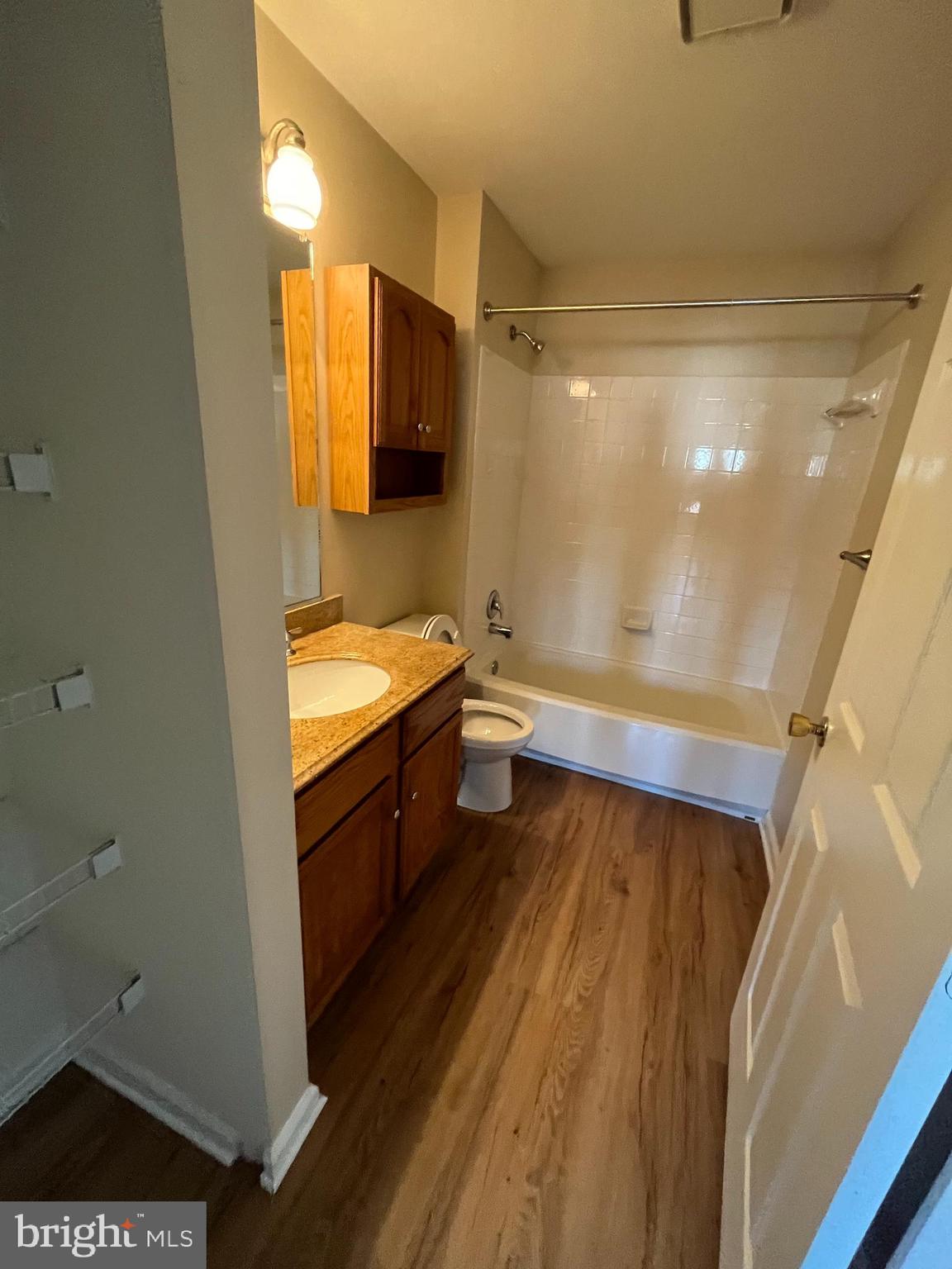 STRATFORD CONDO BULL RUN - Residential Lease