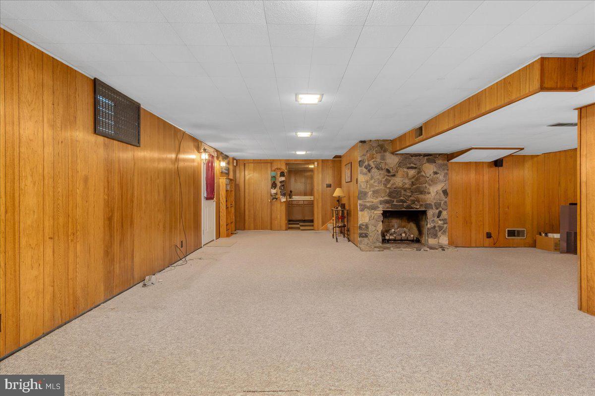 FOUNTAIN HEAD - Residential