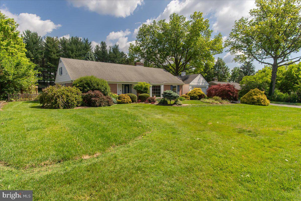 FOUNTAIN HEAD - Residential