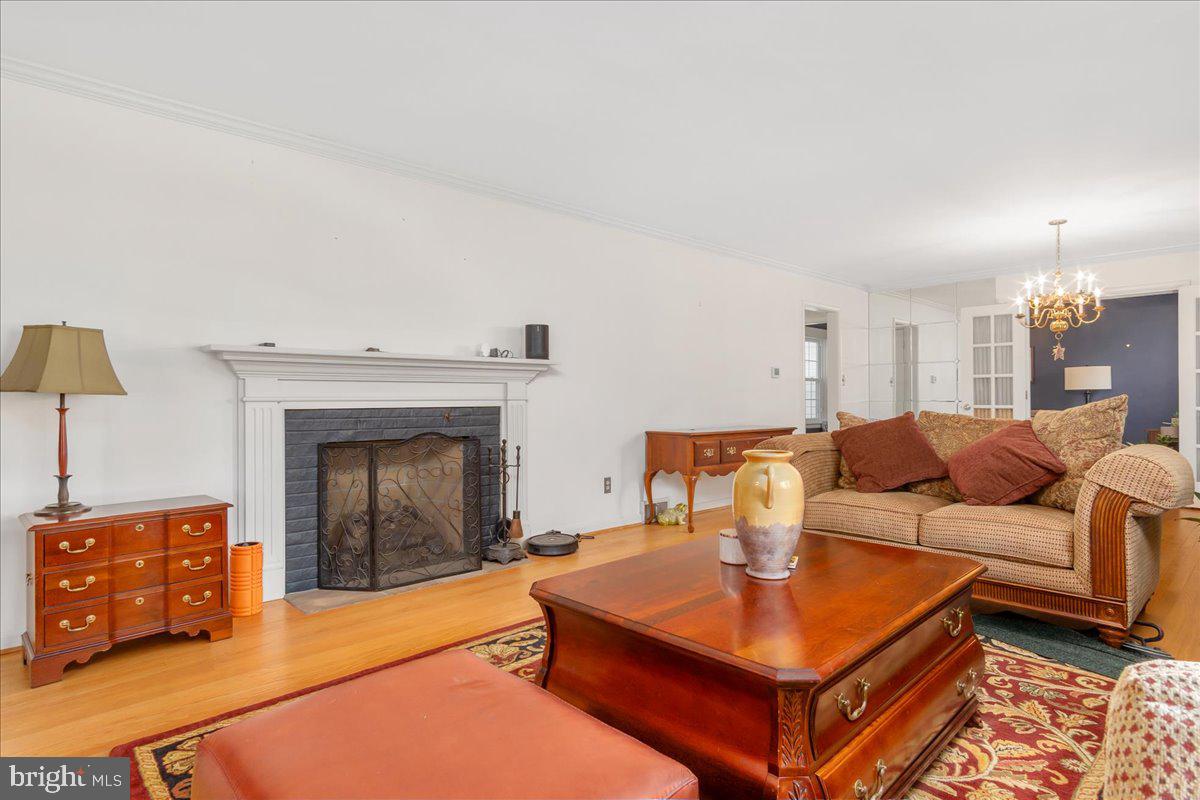 FOUNTAIN HEAD - Residential