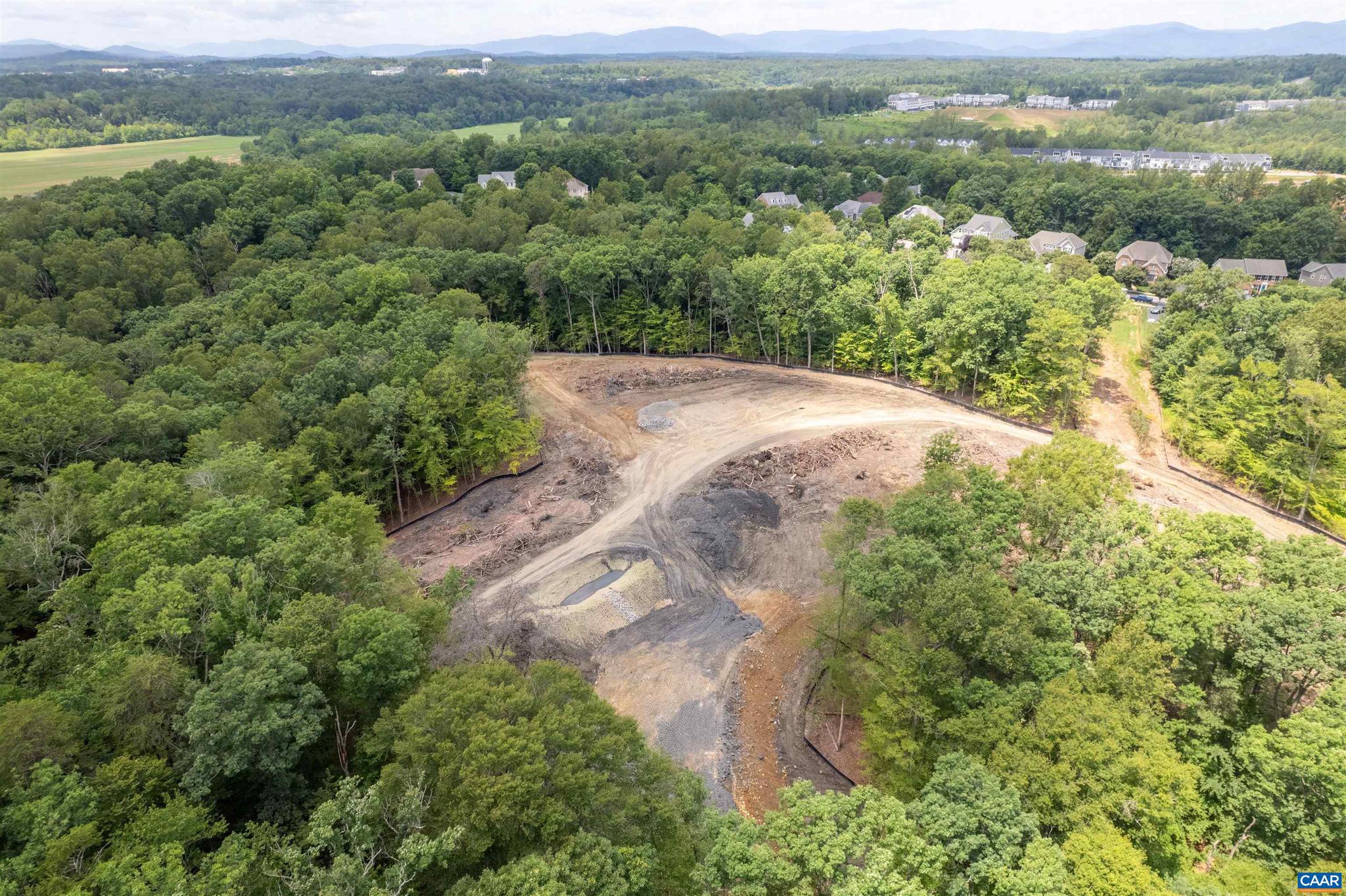 MONTGOMERY RIDGE - Residential