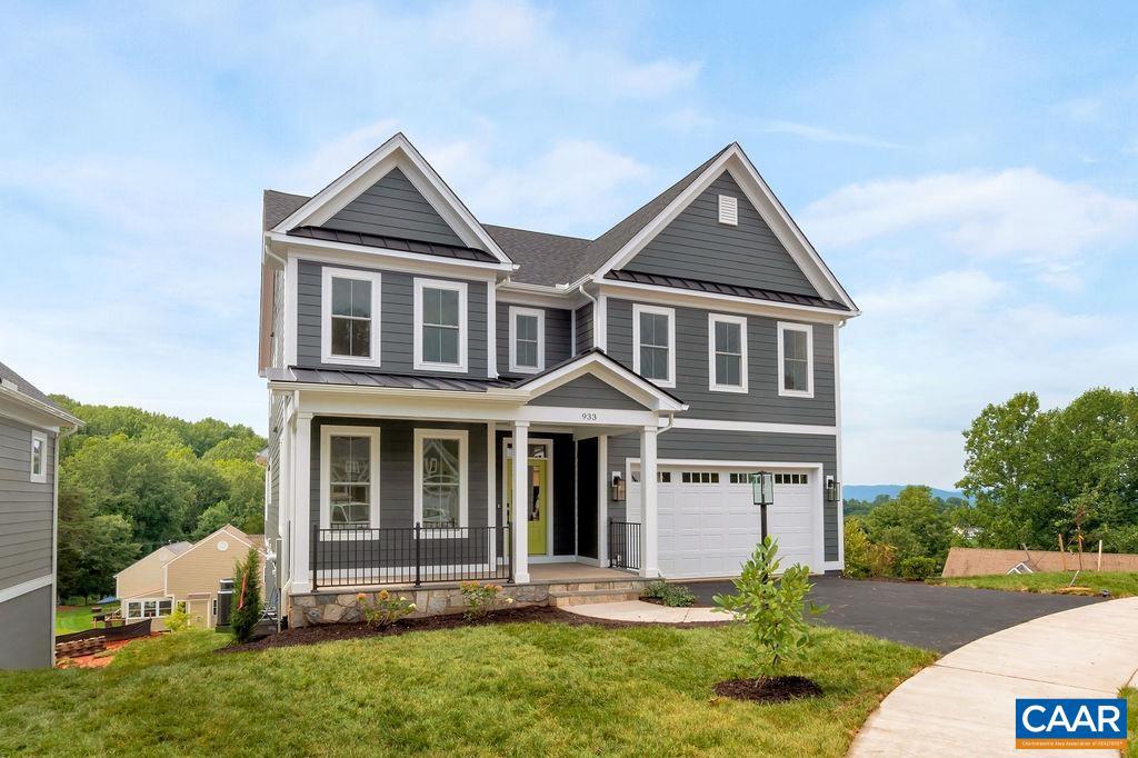 MONTGOMERY RIDGE - Residential