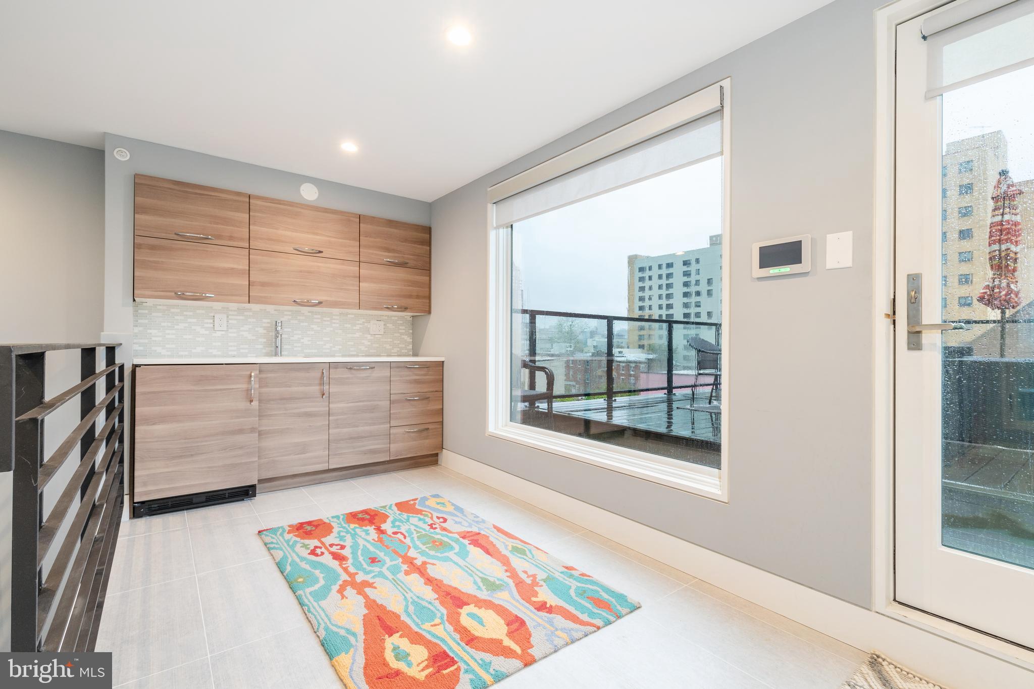 GRADUATE HOSPITAL - Residential