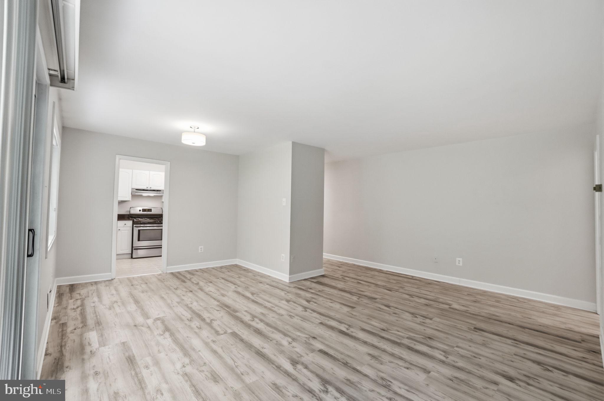 PARKSIDE CONDOMINIUMS - Residential