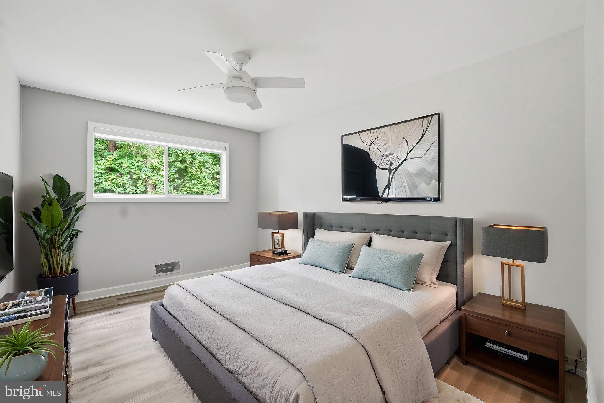 PARKSIDE CONDOMINIUMS - Residential