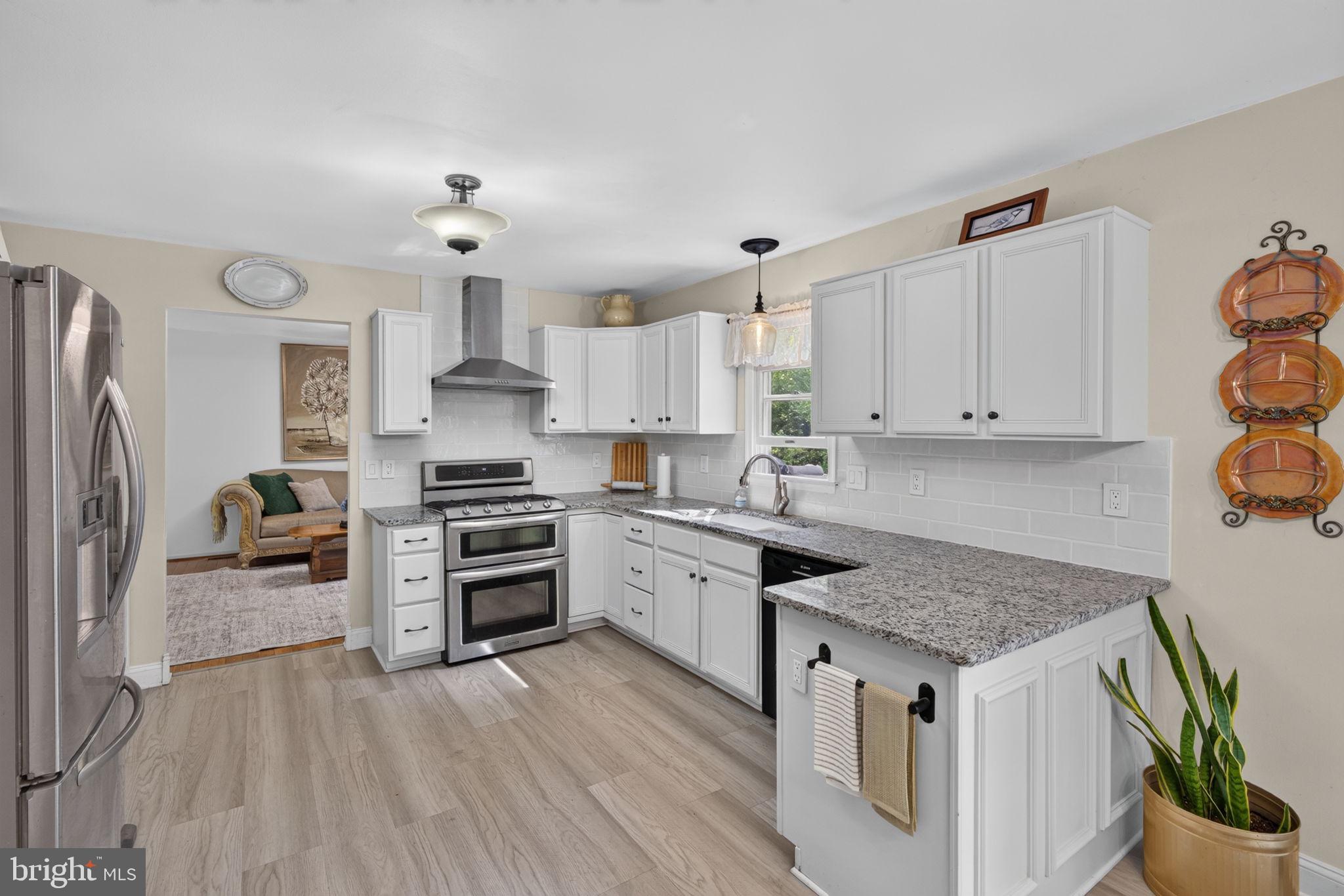 TURNBERRY FARM - Residential