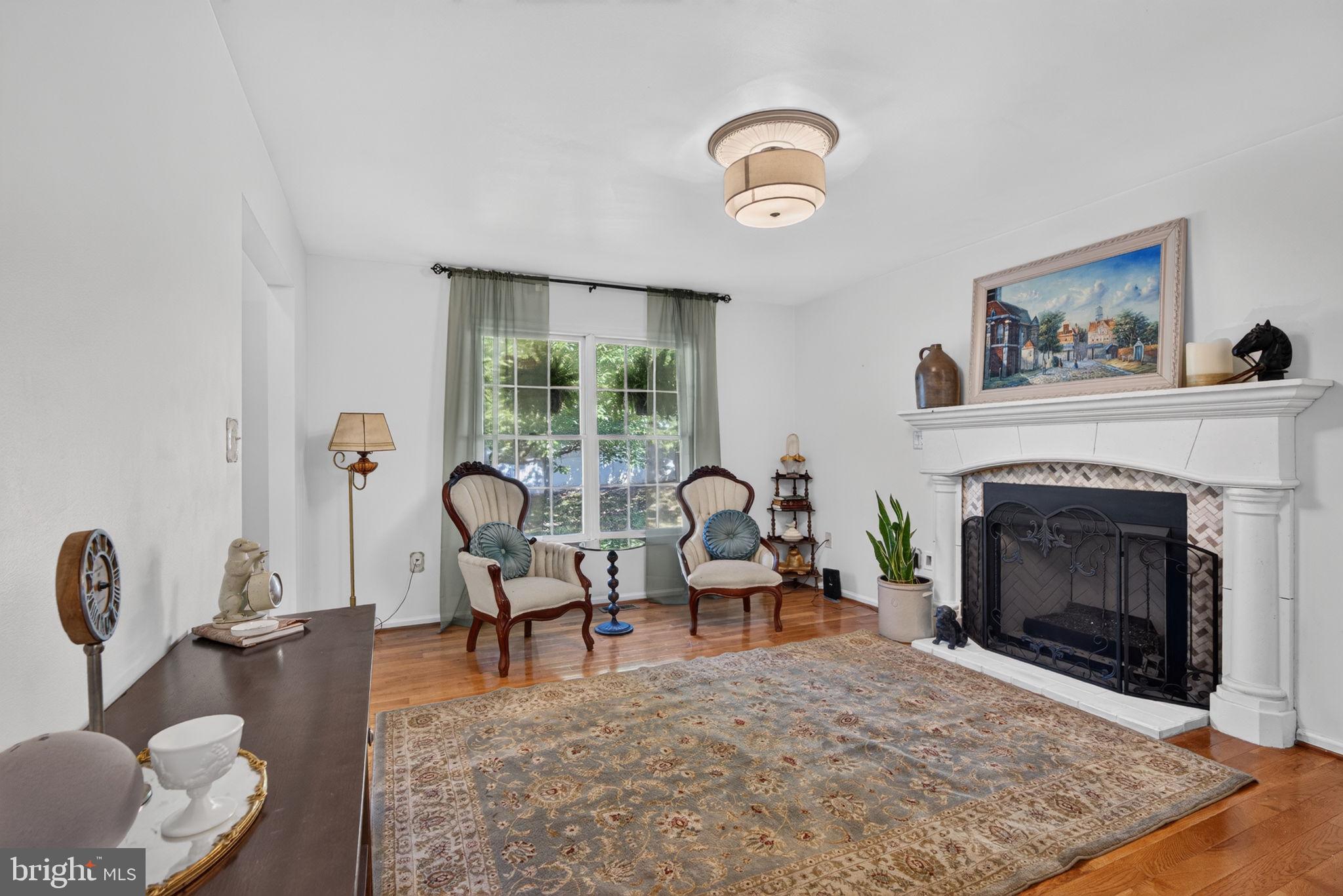 TURNBERRY FARM - Residential