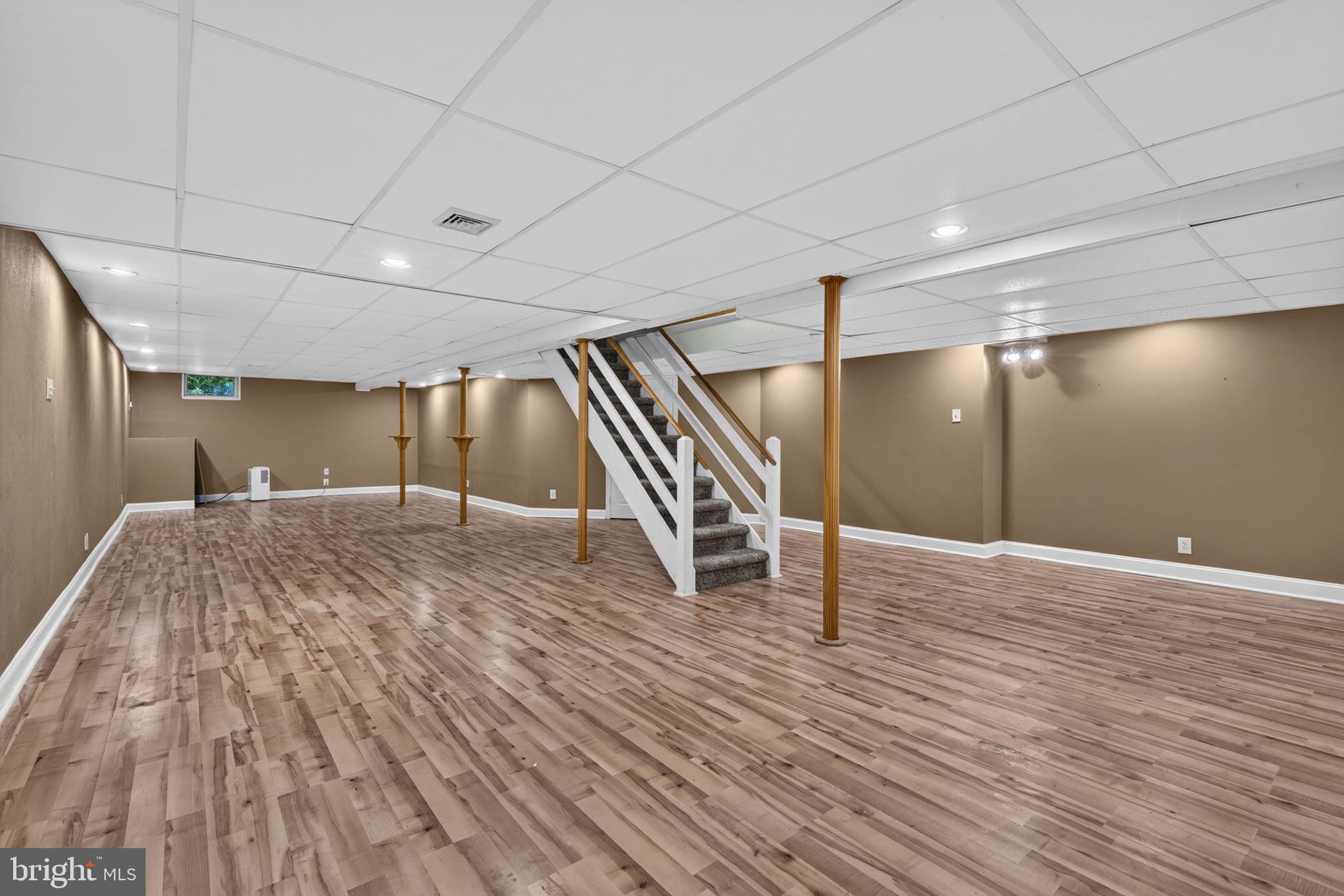 TURNBERRY FARM - Residential