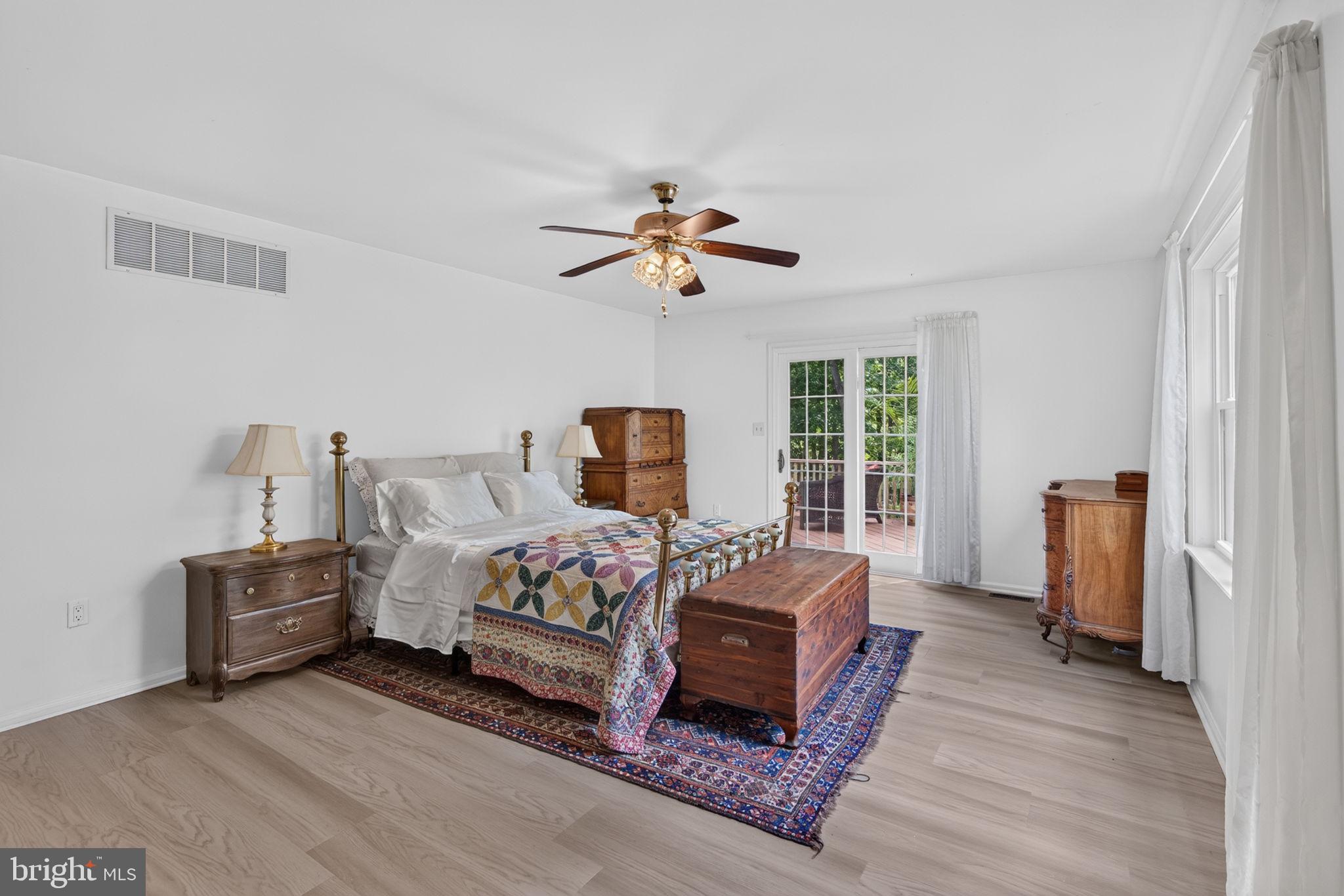 TURNBERRY FARM - Residential