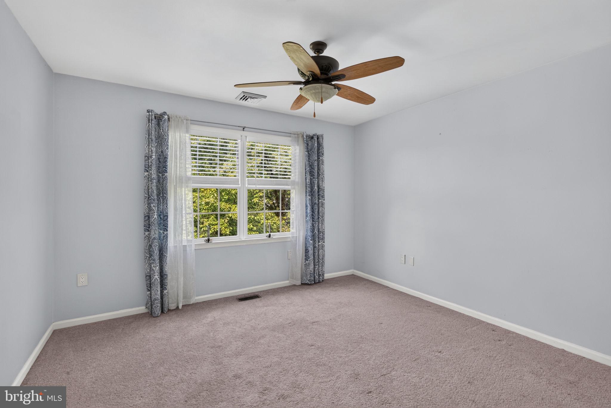 TURNBERRY FARM - Residential
