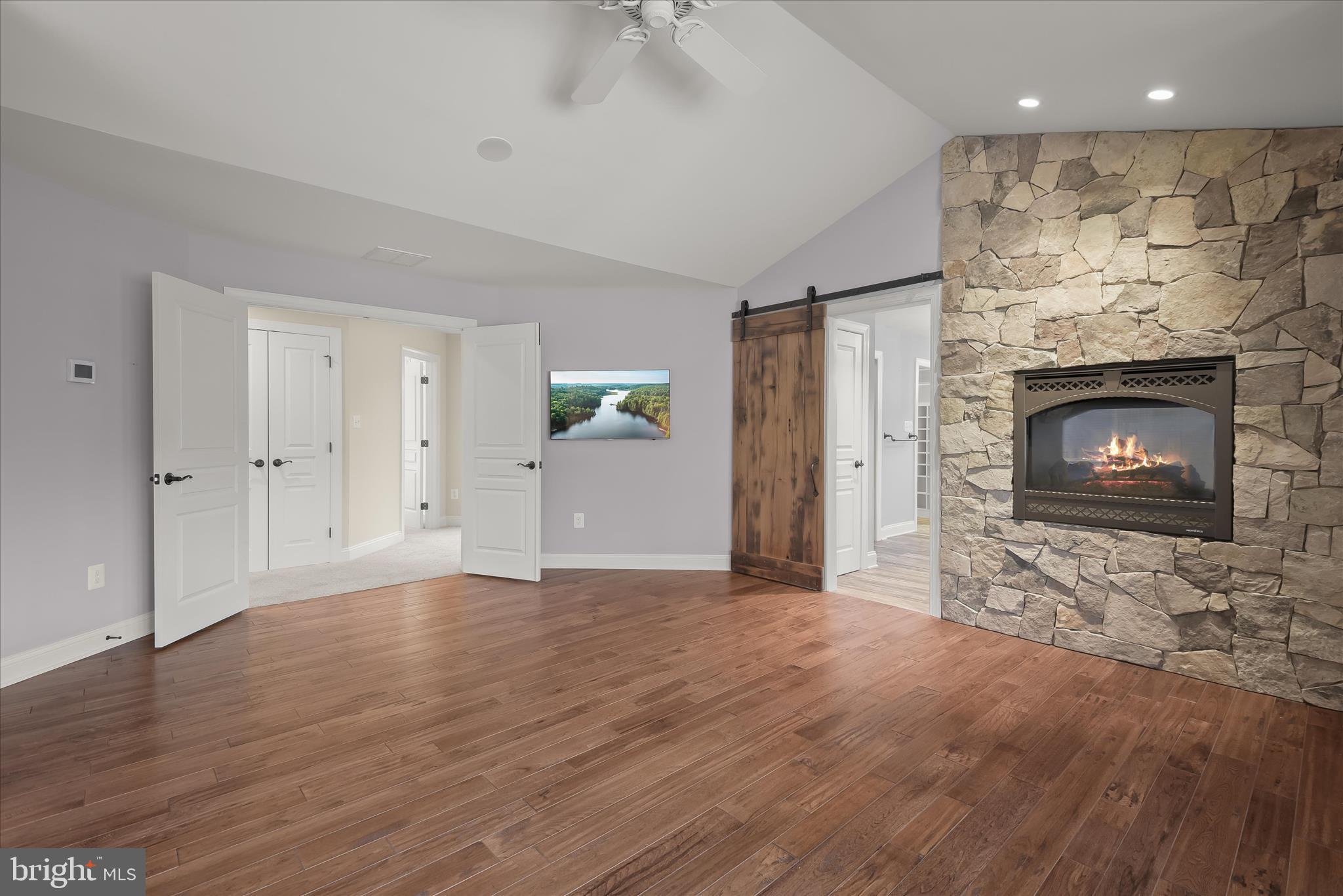 ADAMS REACH - Residential