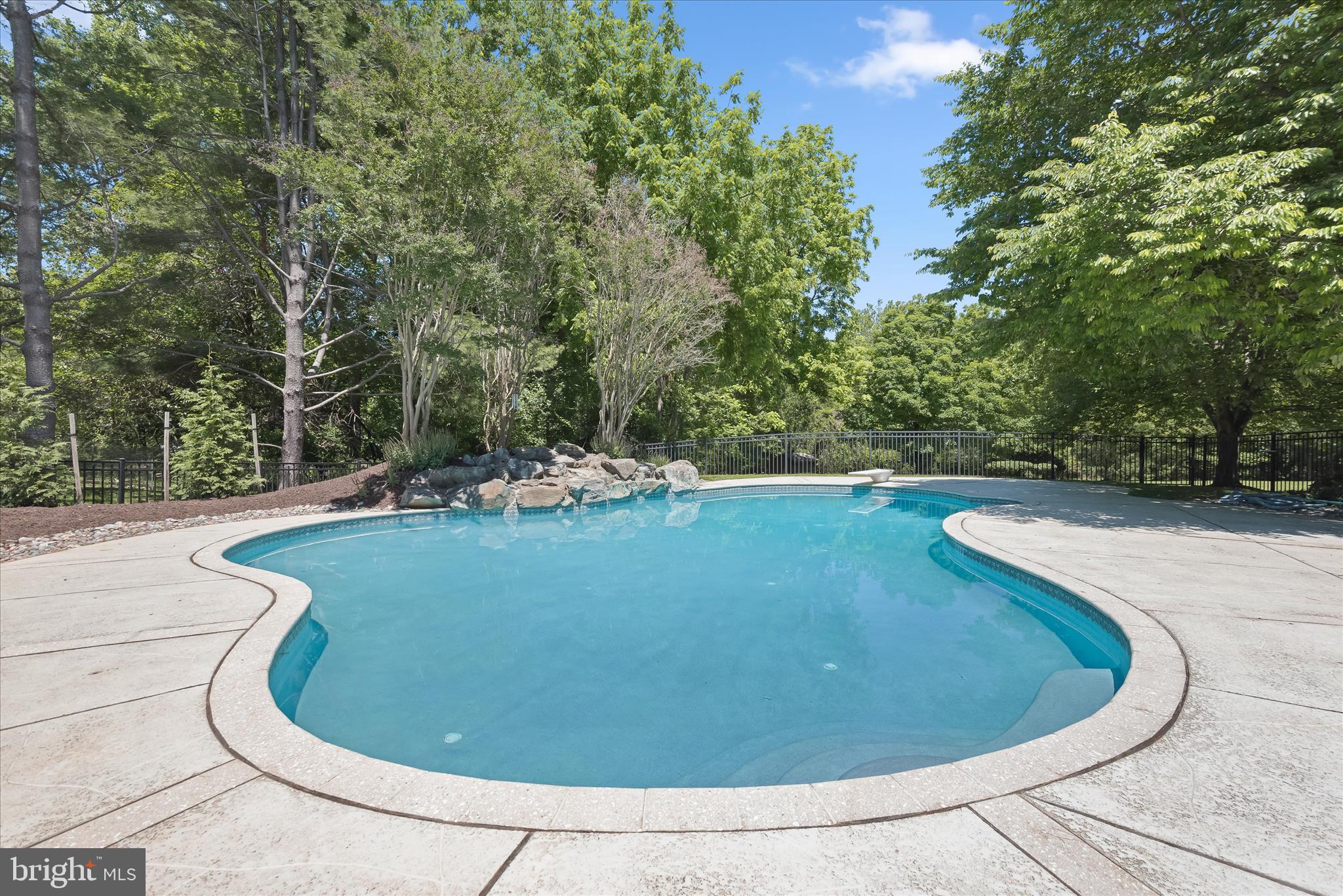 ADAMS REACH - Residential