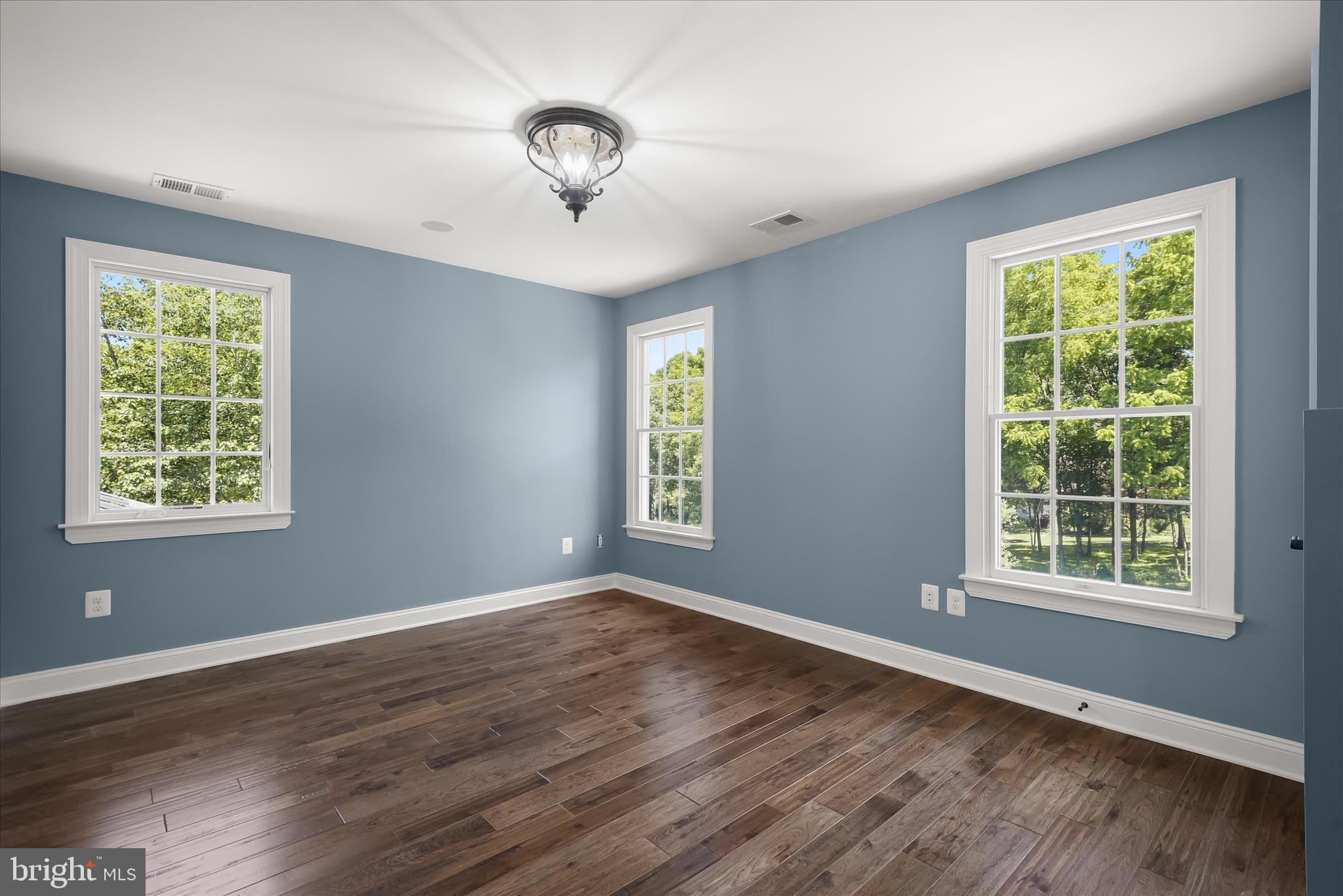 ADAMS REACH - Residential